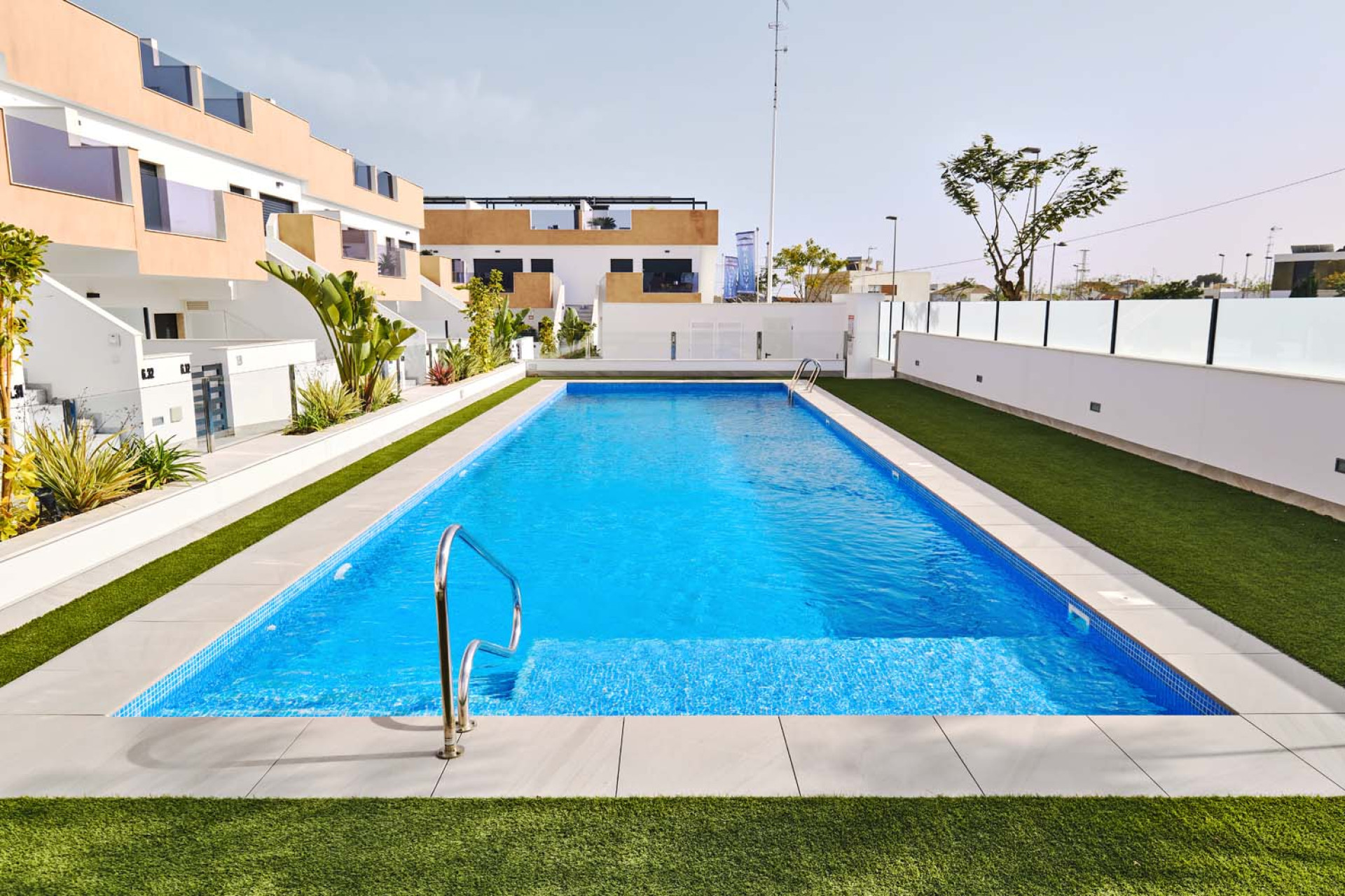 Resale - Apartment  - Pilar de La Horadada - Pilar de La Horadada - Town