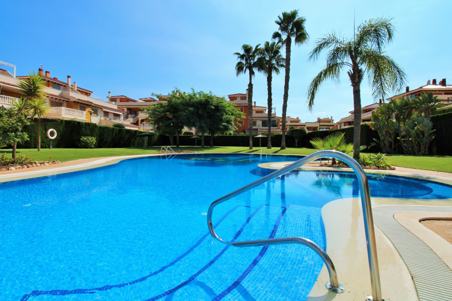 Resale - Apartment  - Playa Flamenca