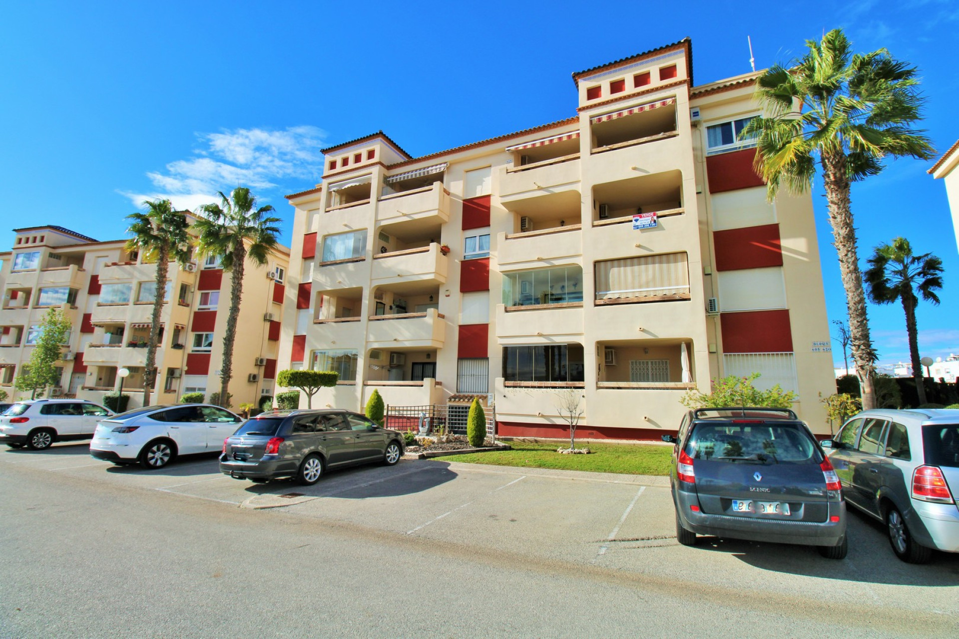 Resale - Apartment  - Playa Flamenca