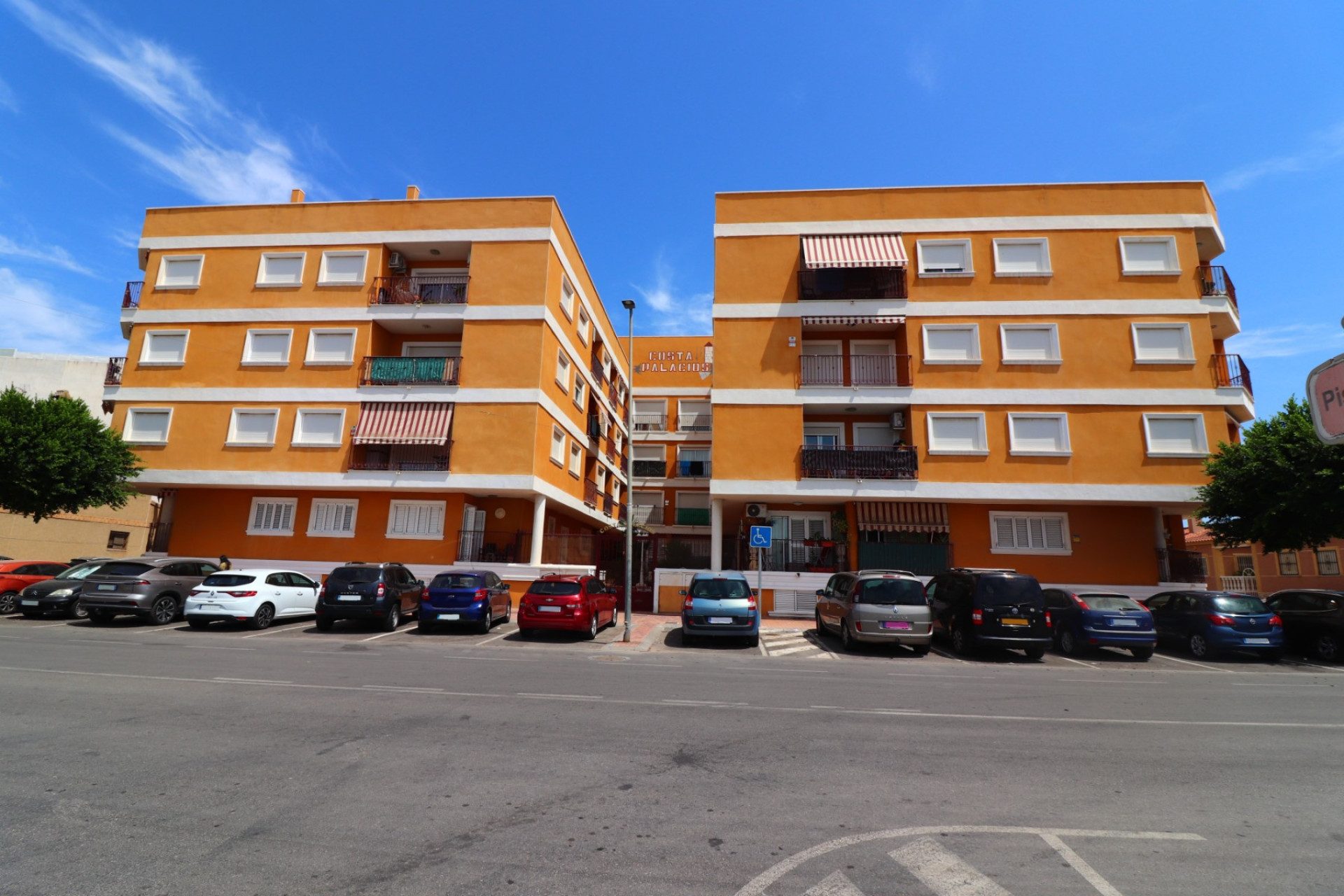 Resale - Apartment  - Rojales - Los Palacios