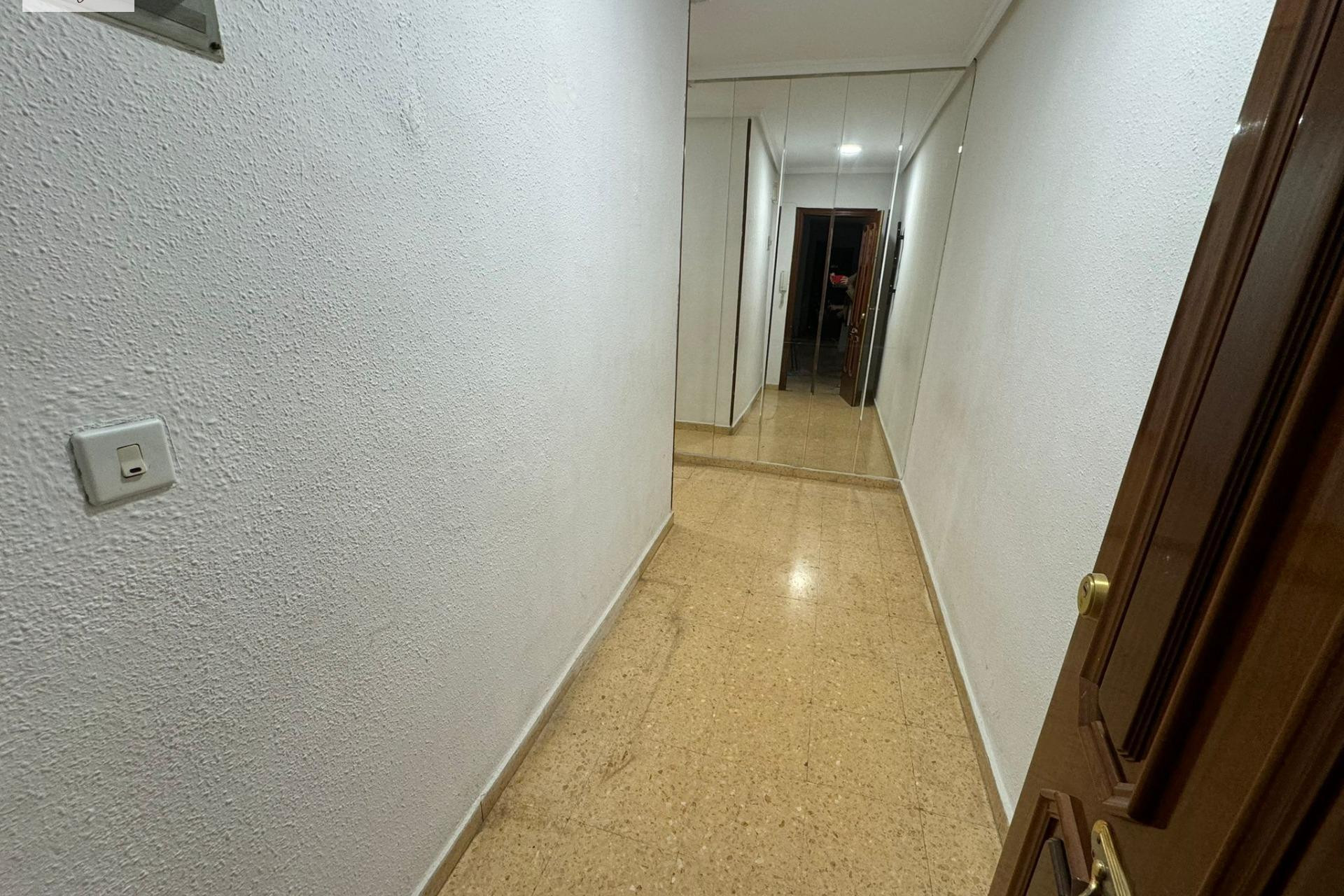 Resale - Apartment  - Sagunto - Zona centro