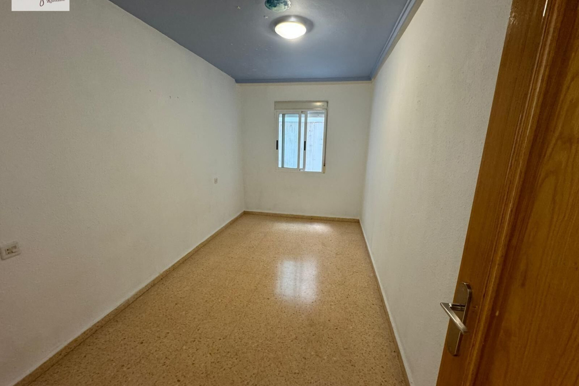 Resale - Apartment  - Sagunto - Zona centro