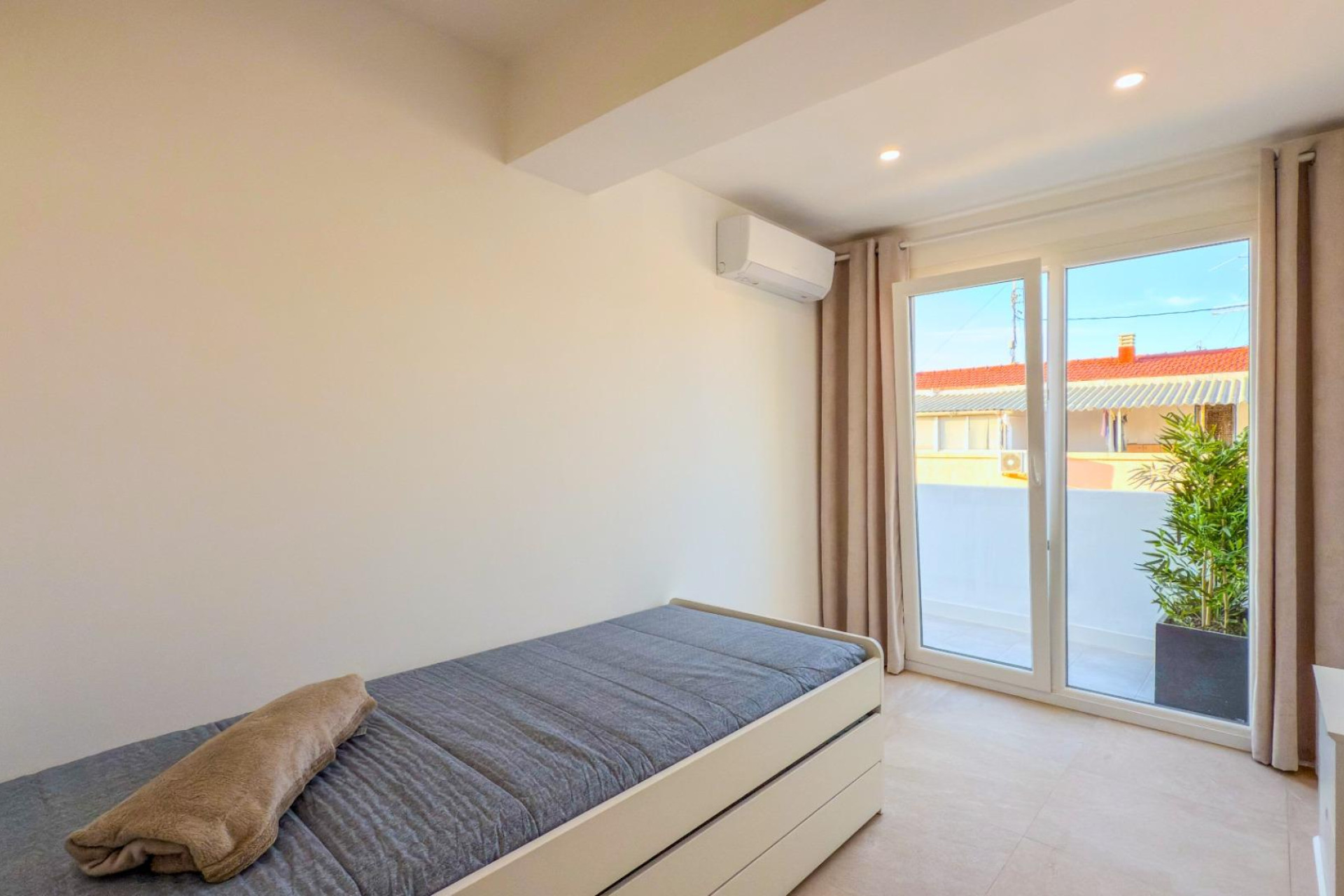 Resale - Apartment  - SAN JUAN ALICANTE - La Florida