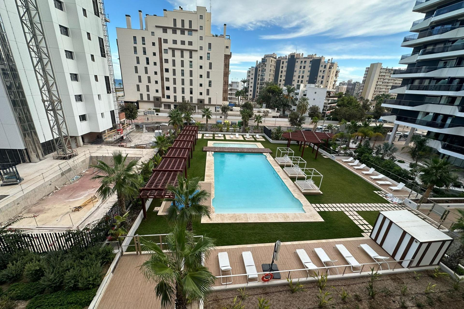 Resale - Apartment  - SAN JUAN ALICANTE - Pau V