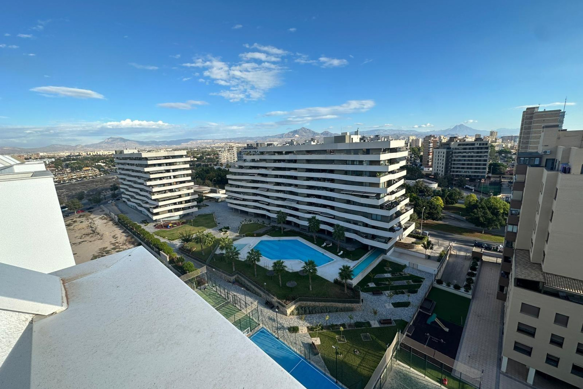 Resale - Apartment  - SAN JUAN ALICANTE - Pau V