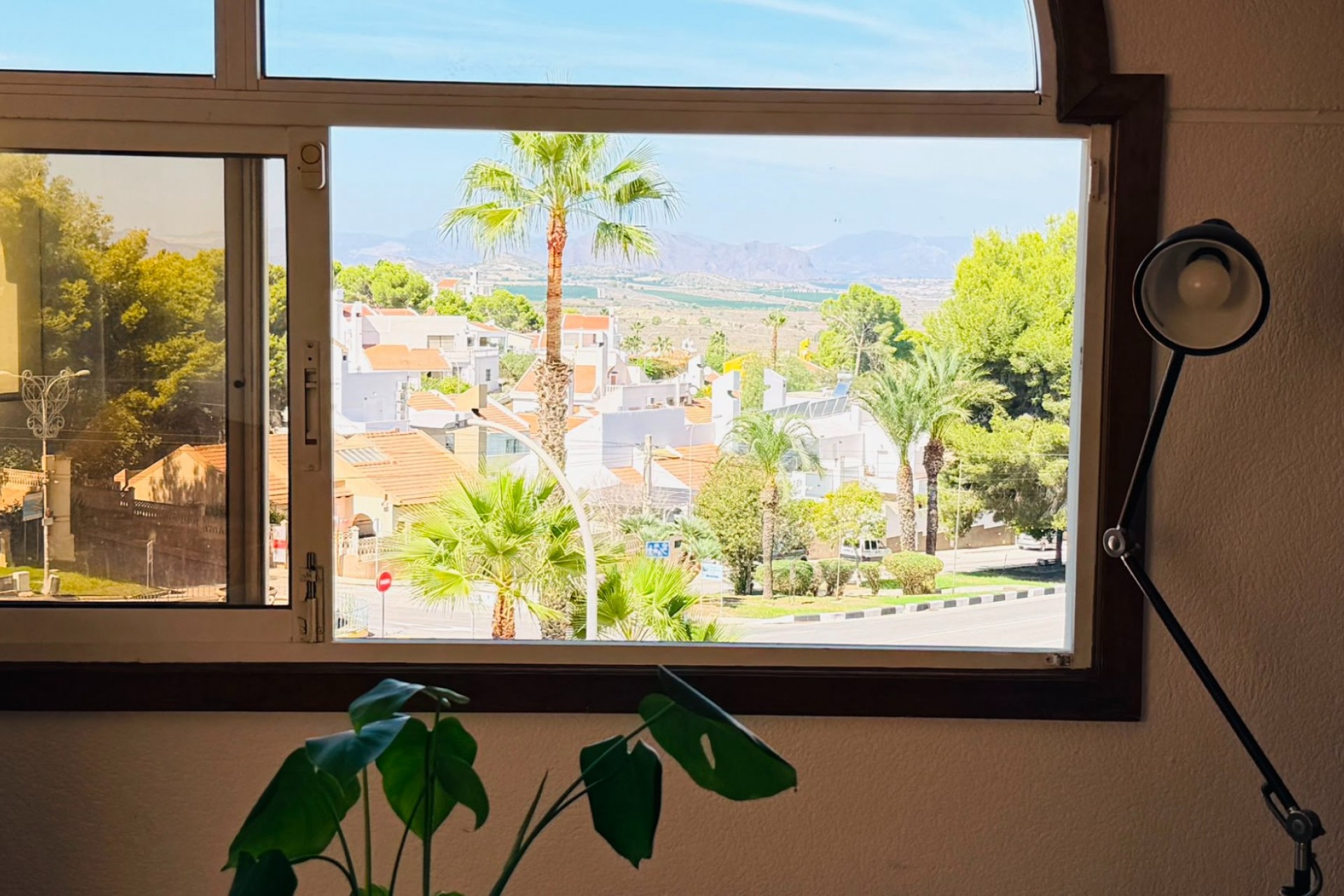 Resale - Apartment  - San Miguel de Salinas - Las Comunicaciones