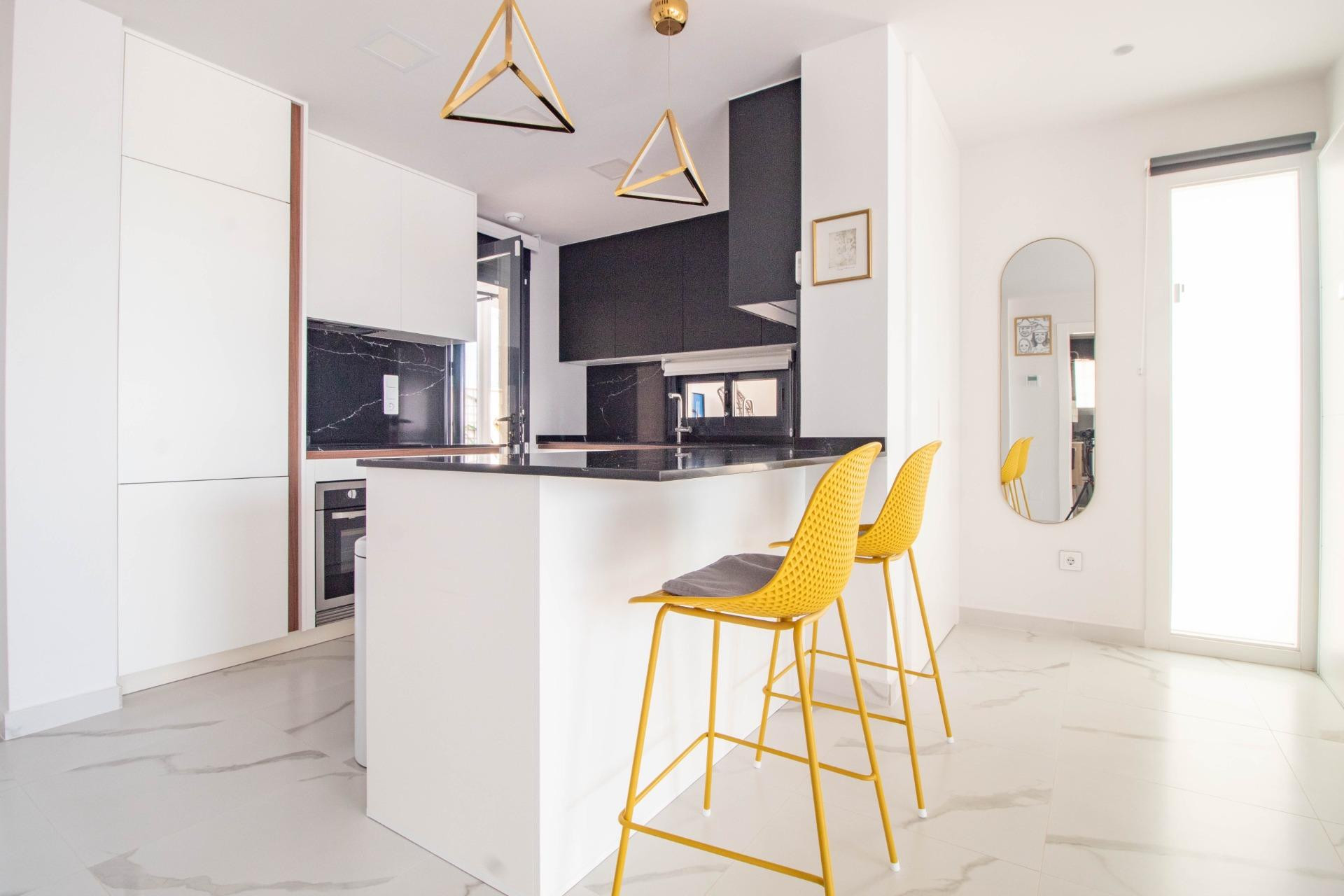 Resale - Apartment  - San Miguel de Salinas