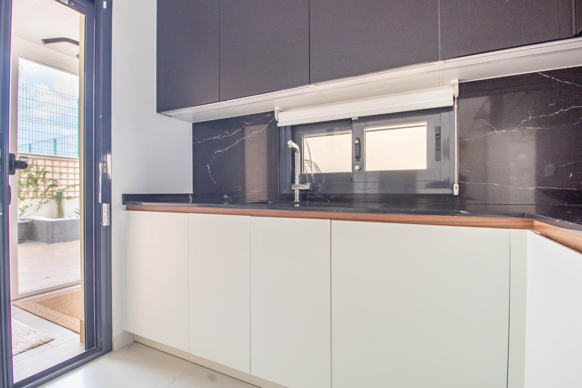 Resale - Apartment  - San Miguel de Salinas