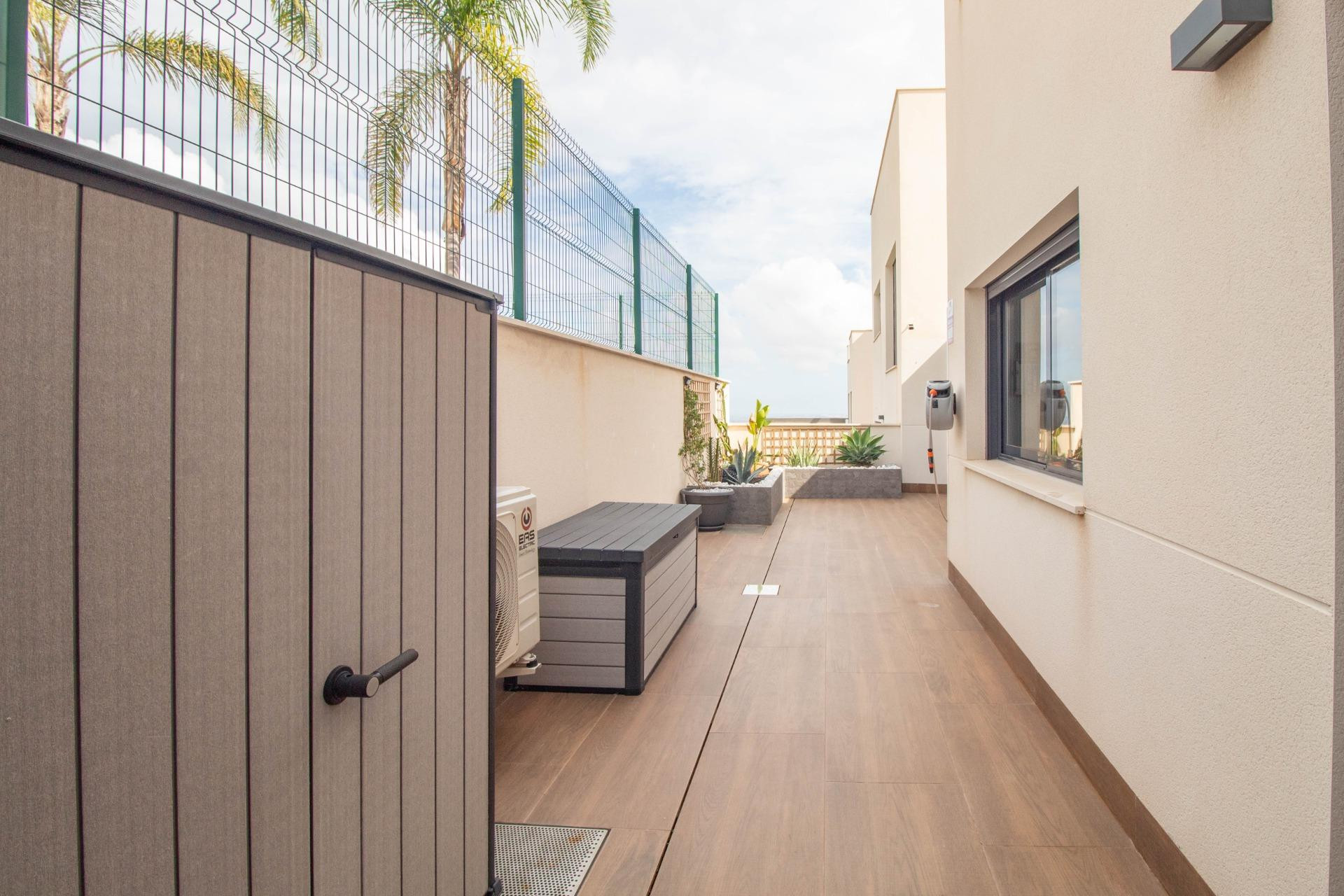 Resale - Apartment  - San Miguel de Salinas