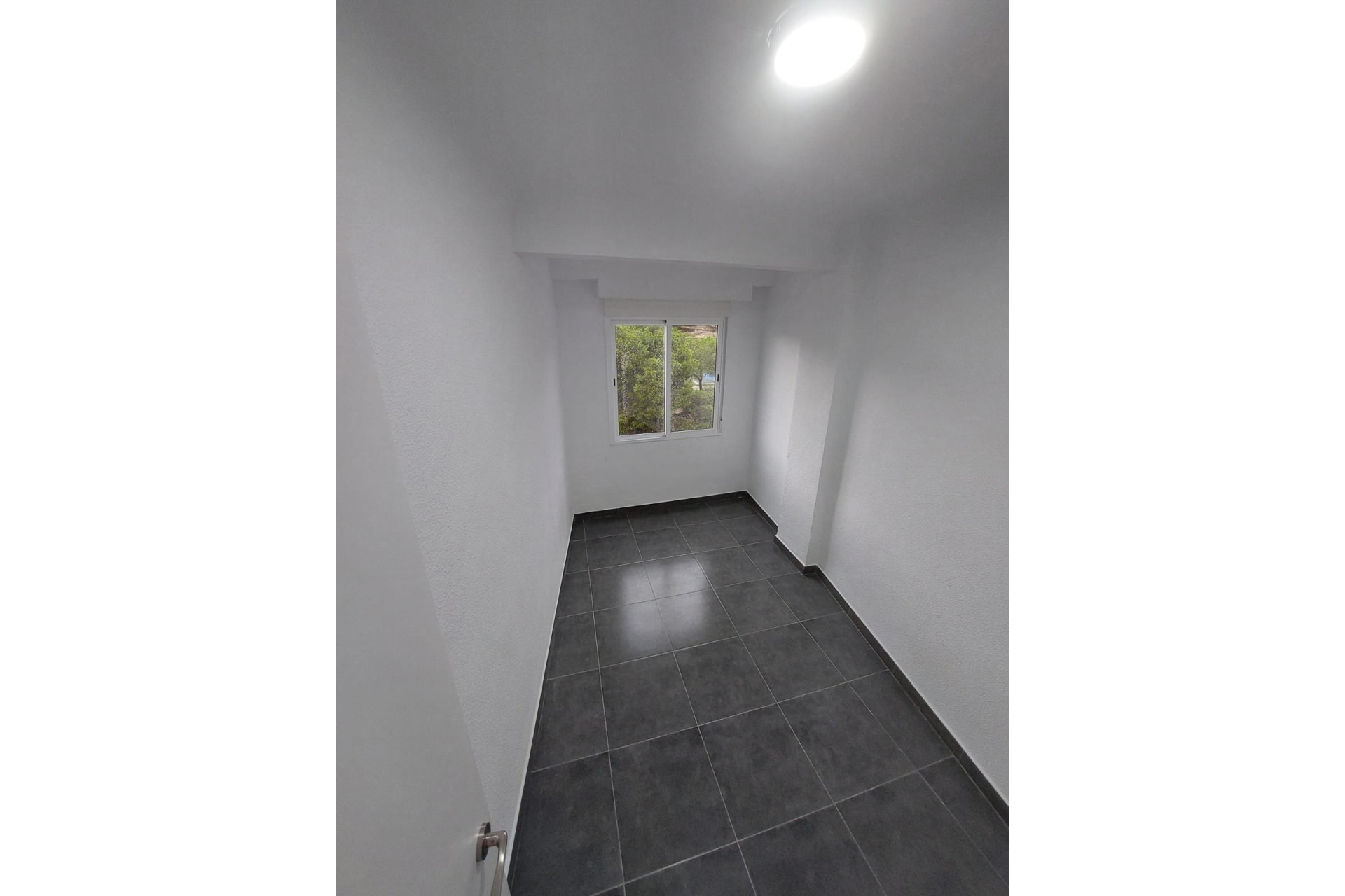 Resale - Apartment  - Santa Pola - Eroski