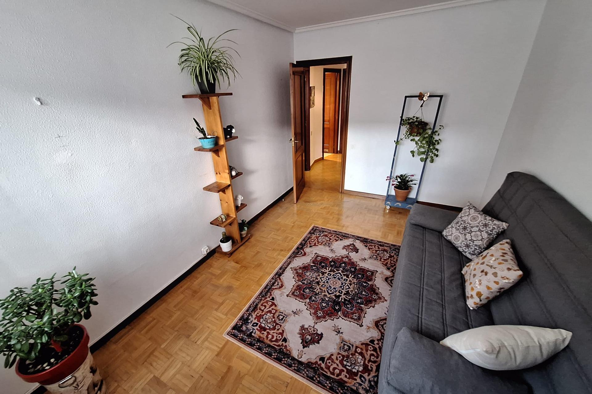 Resale - Apartment  - Siero - Berron, El