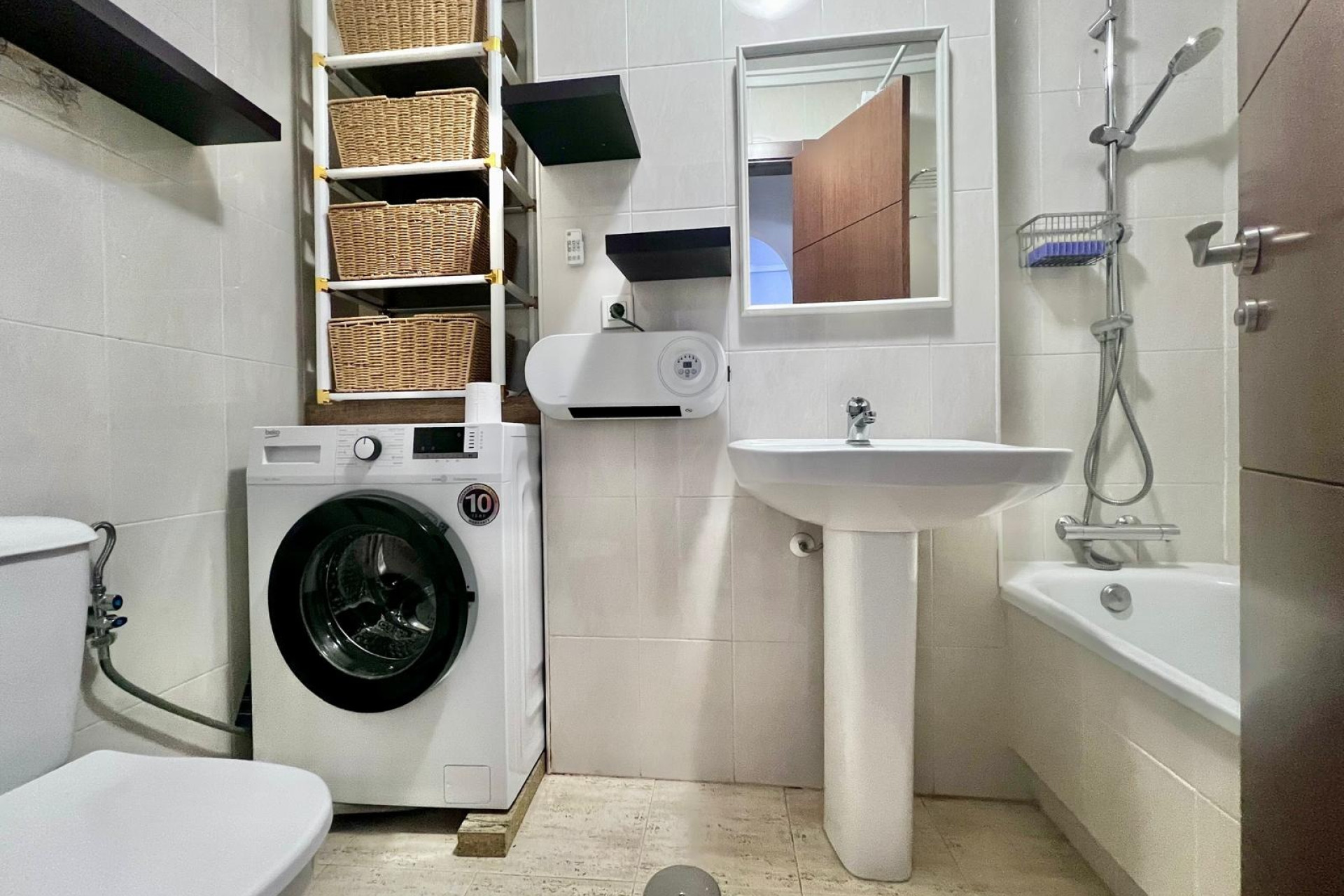 Resale - Apartment  - Torrevieja - Acequion