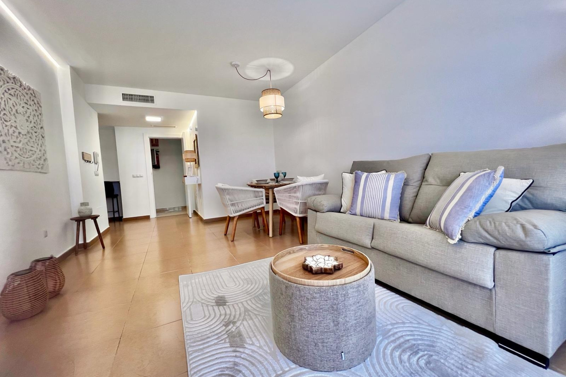 Resale - Apartment  - Torrevieja - Acequion