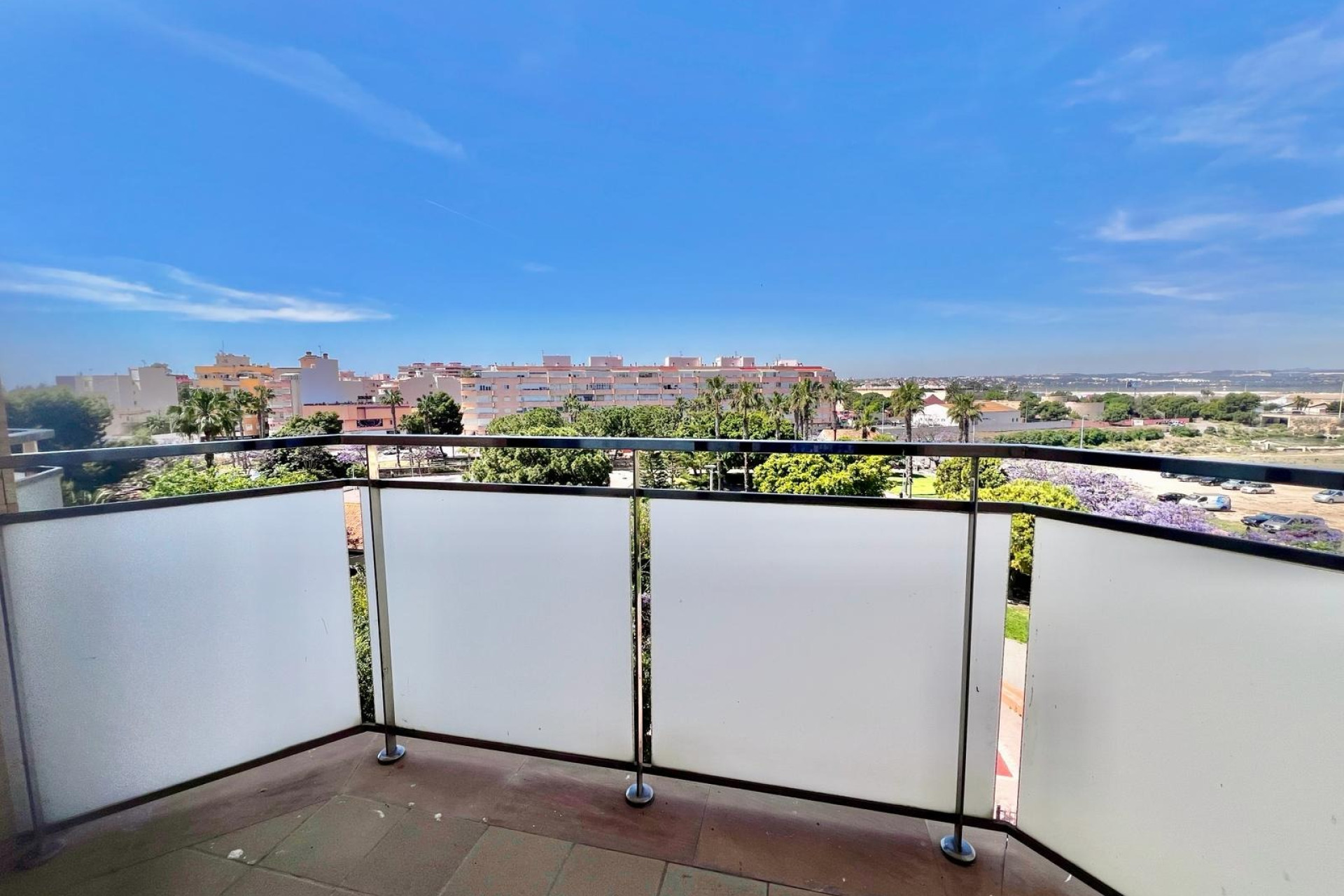 Resale - Apartment  - Torrevieja - Acequion