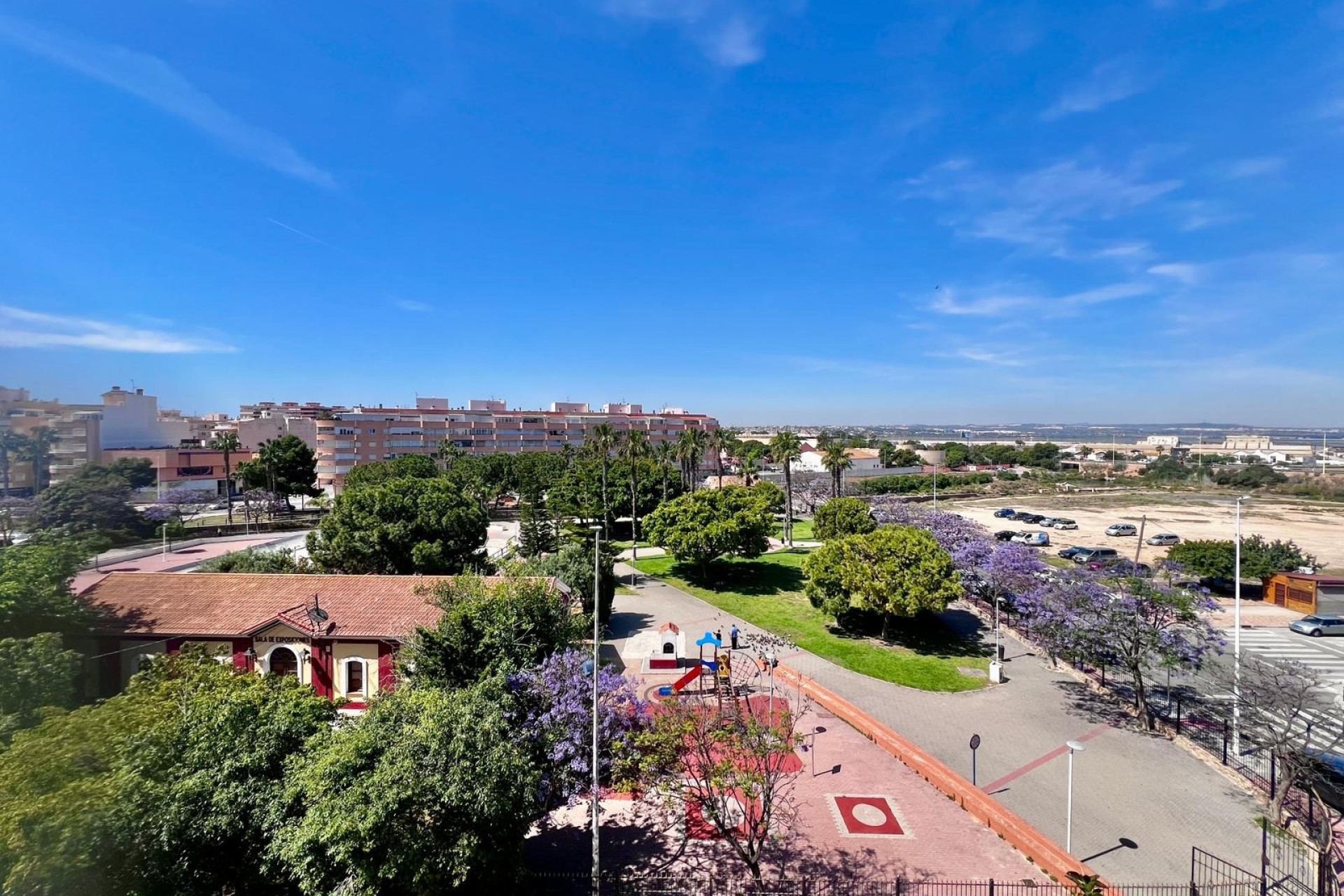 Resale - Apartment  - Torrevieja - Acequion