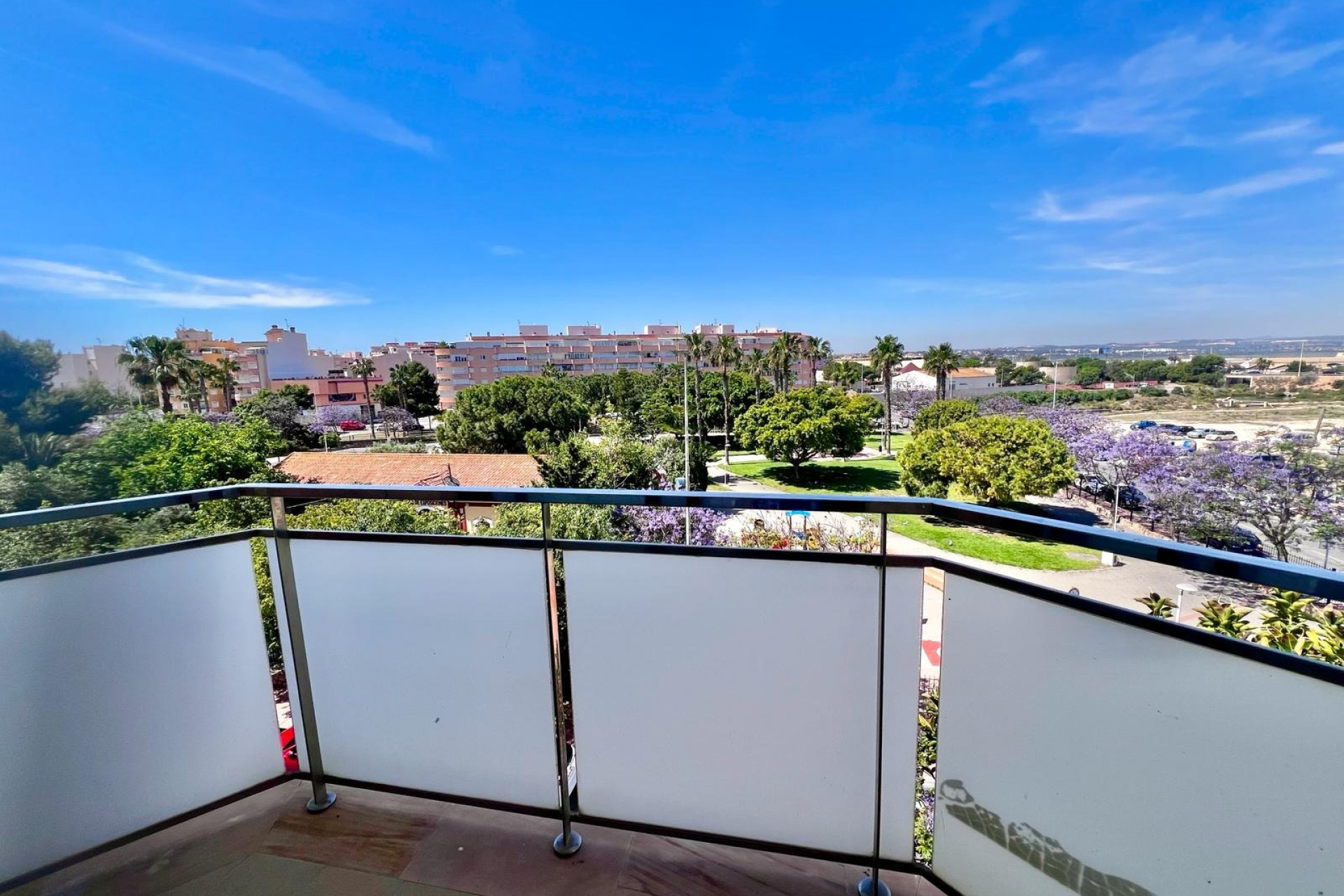 Resale - Apartment  - Torrevieja - Acequion