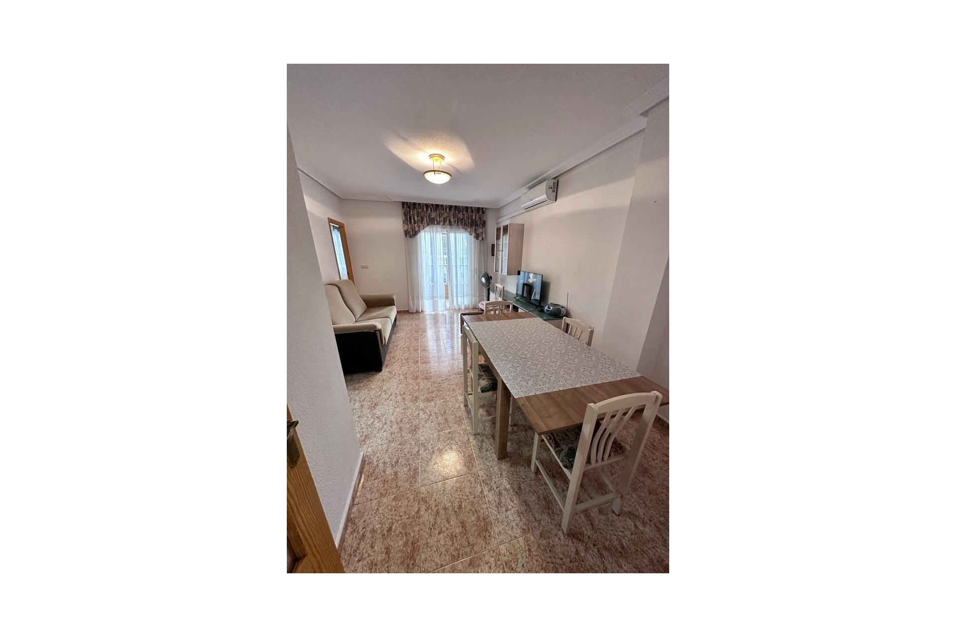 Resale - Apartment  - Torrevieja - Acequion