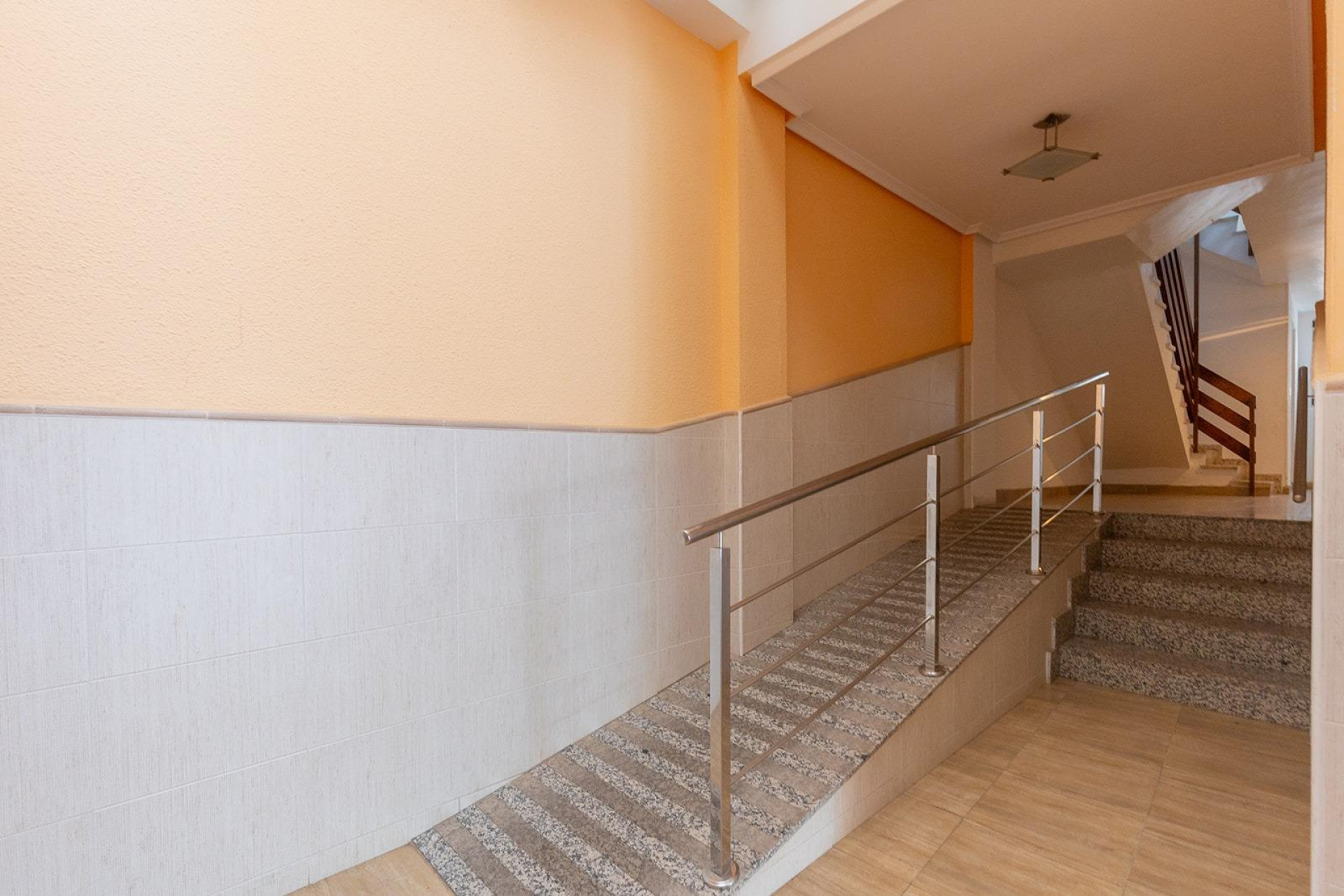 Resale - Apartment  - Torrevieja - Acequion
