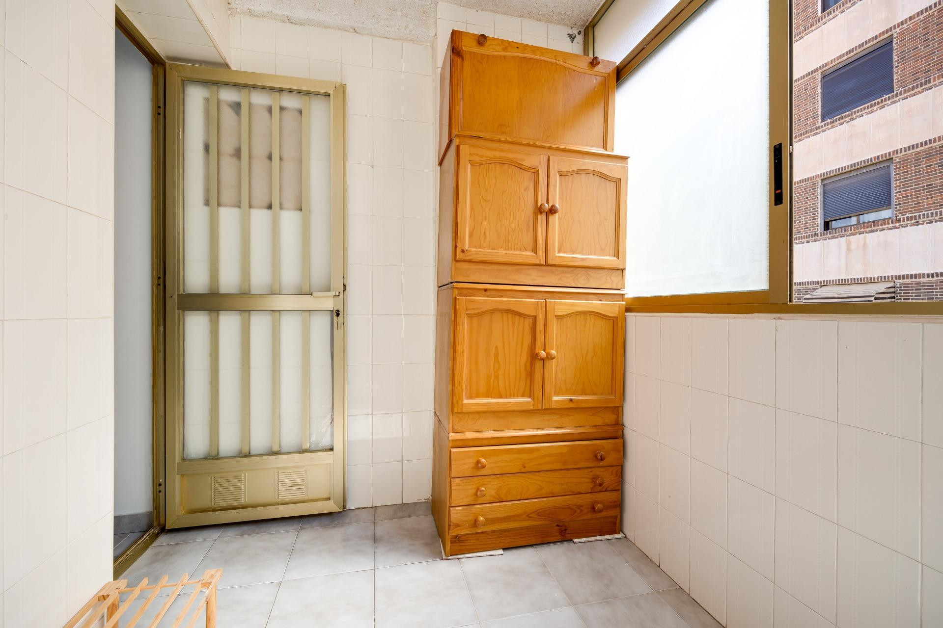 Resale - Apartment  - Torrevieja - Acequion