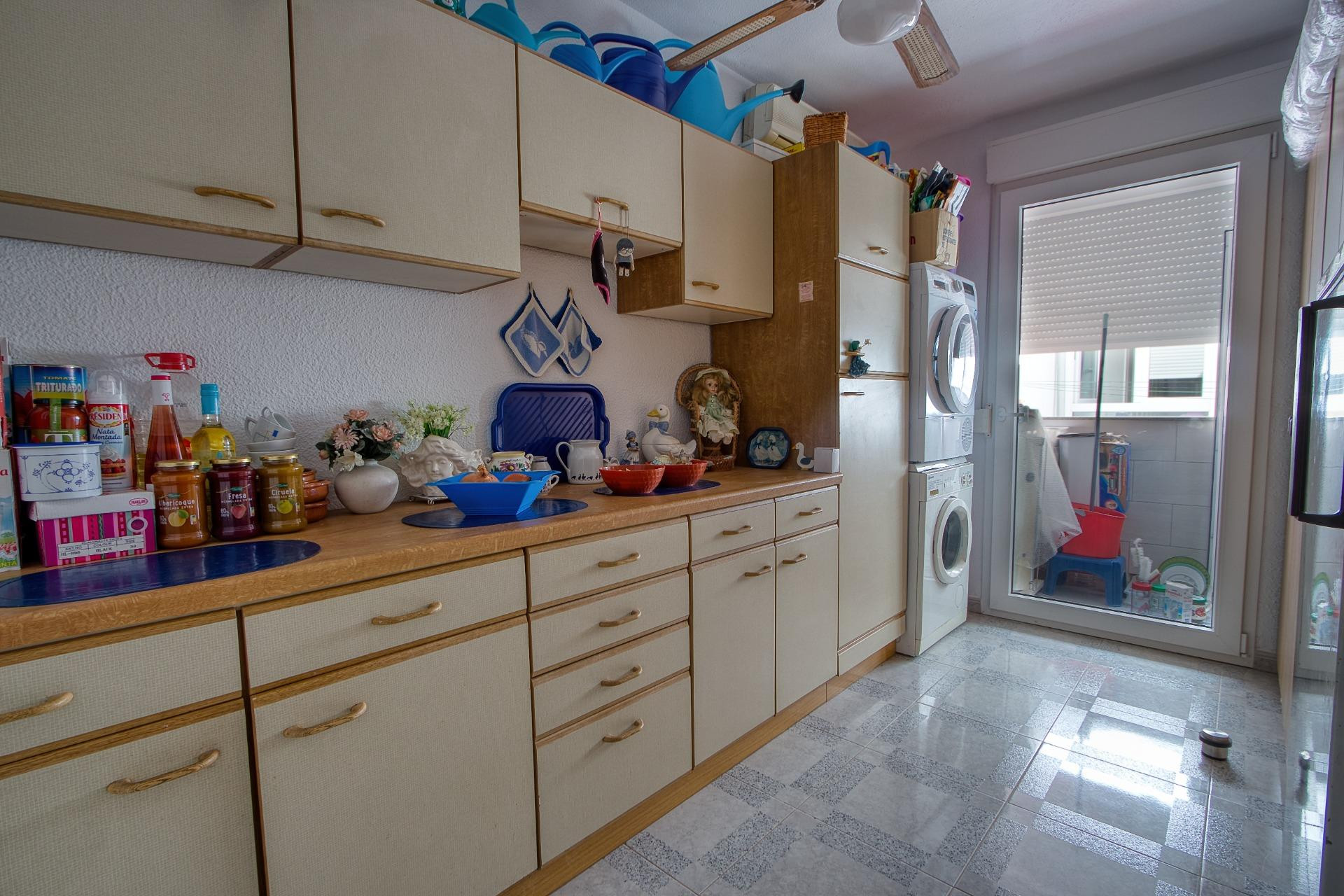 Resale - Apartment  - Torrevieja - Acequion