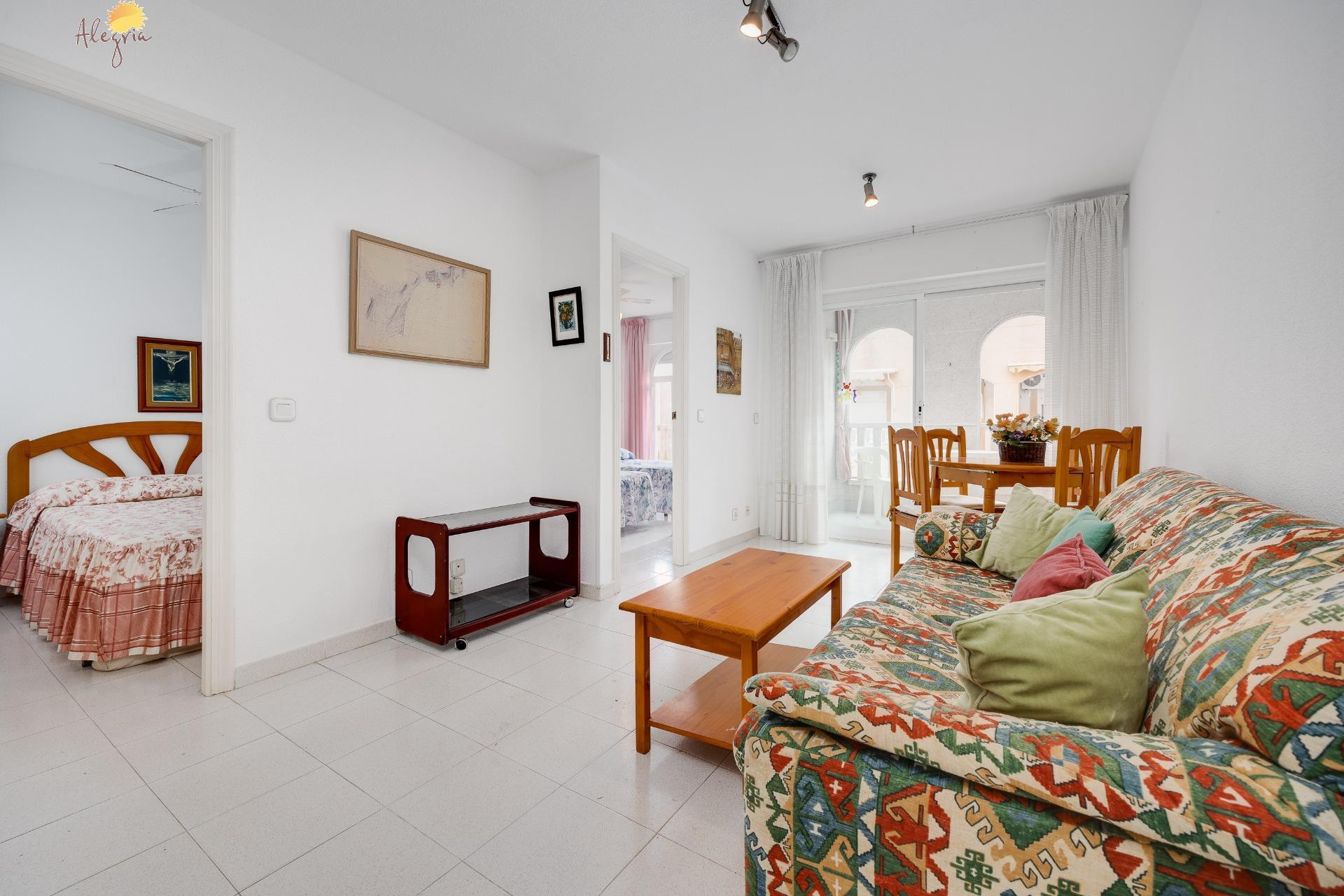 Resale - Apartment  - Torrevieja - Acequion