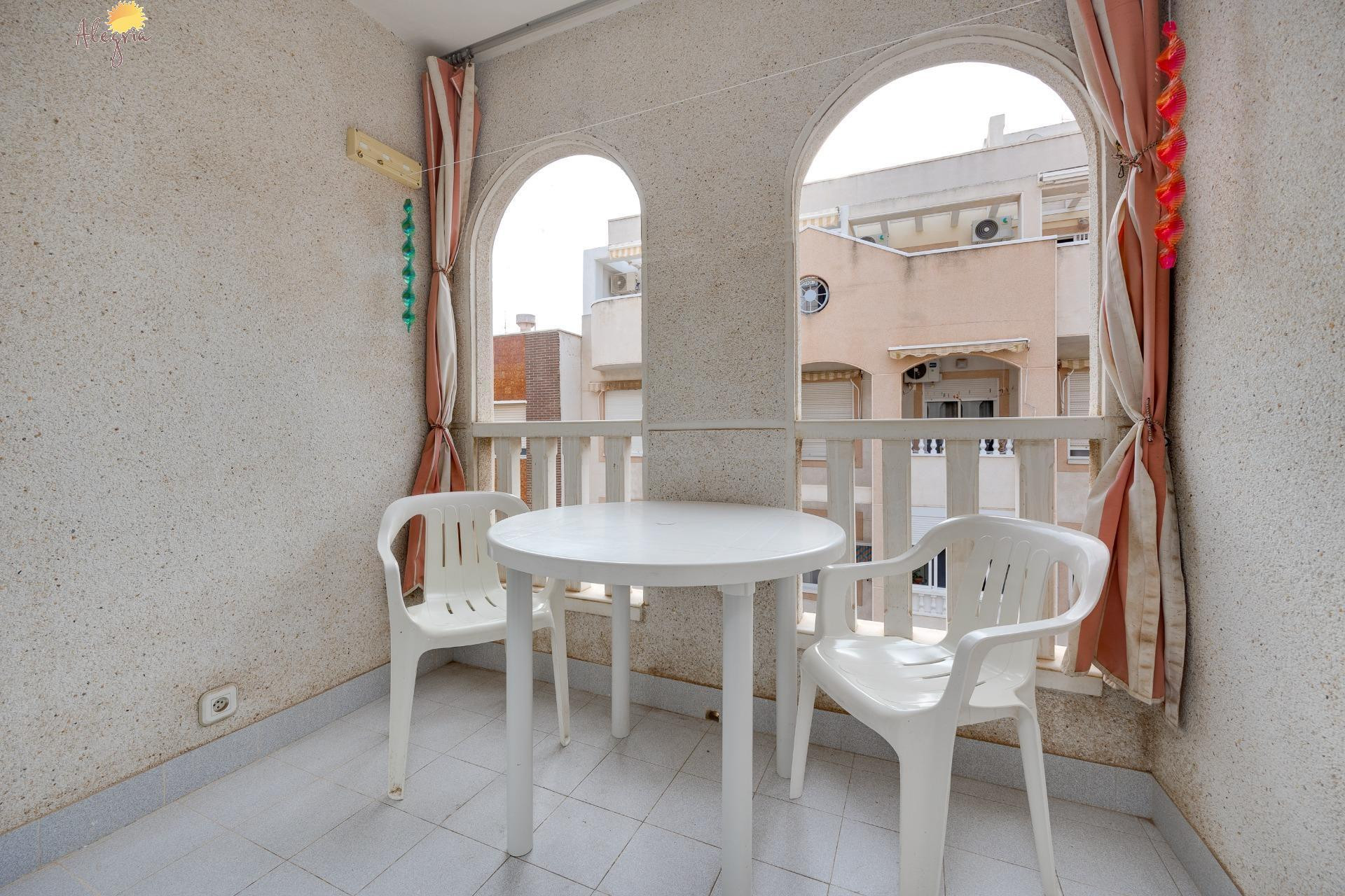 Resale - Apartment  - Torrevieja - Acequion