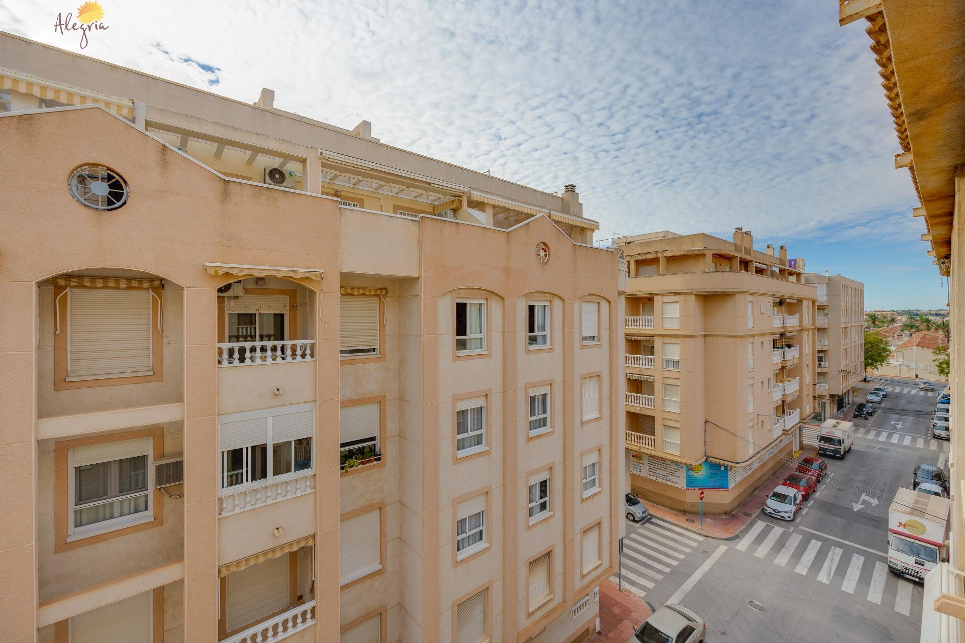 Resale - Apartment  - Torrevieja - Acequion