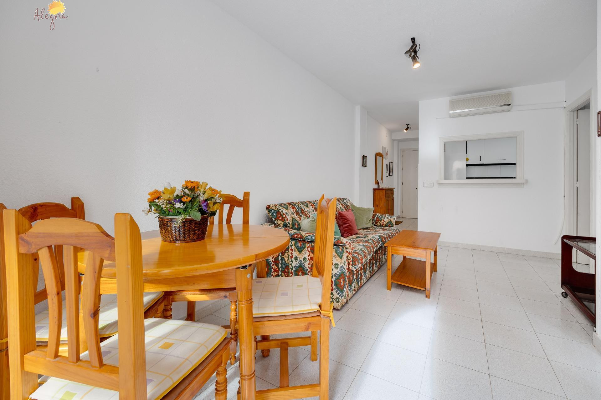 Resale - Apartment  - Torrevieja - Acequion