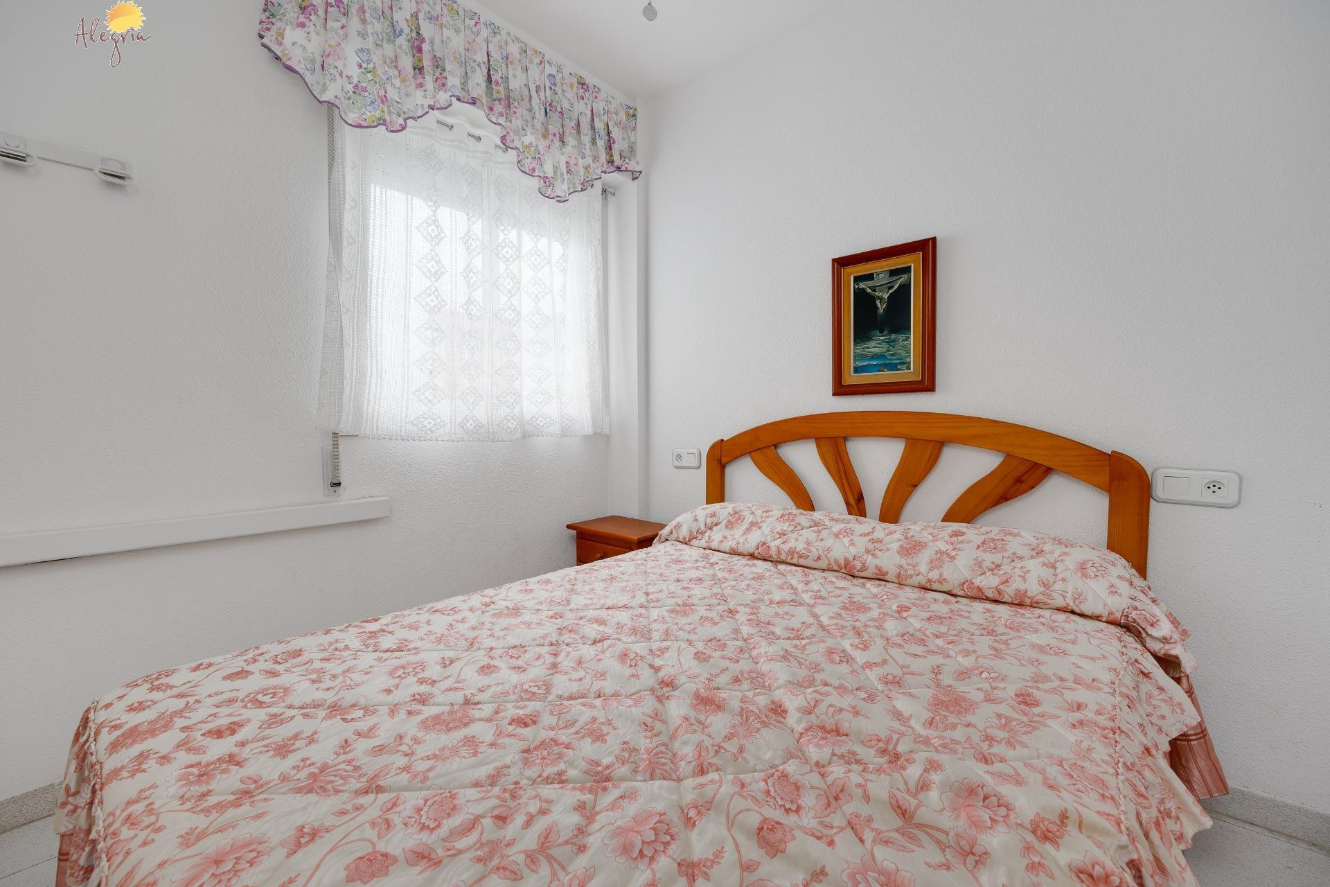 Resale - Apartment  - Torrevieja - Acequion