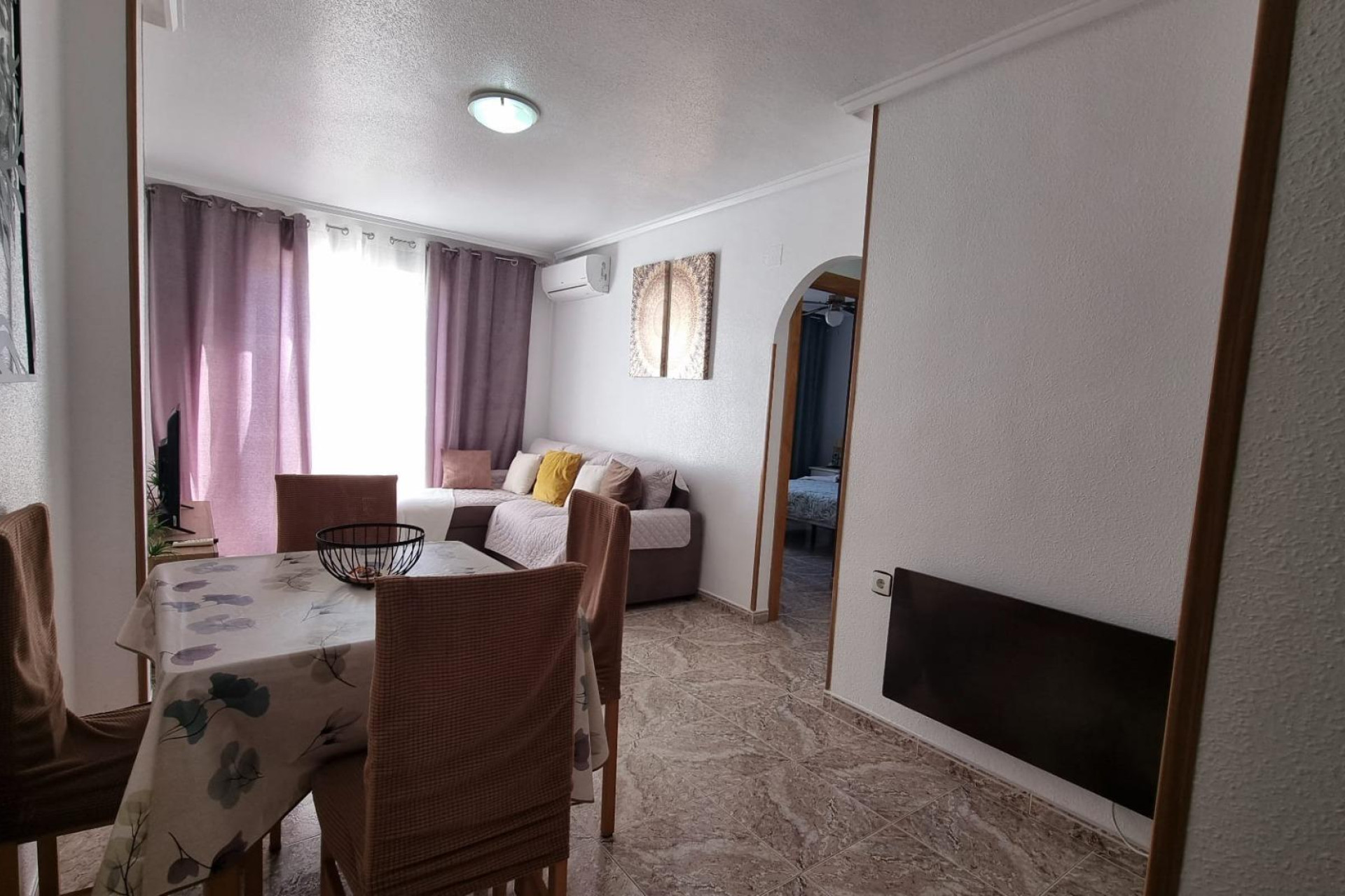 Resale - Apartment  - Torrevieja - Acequion