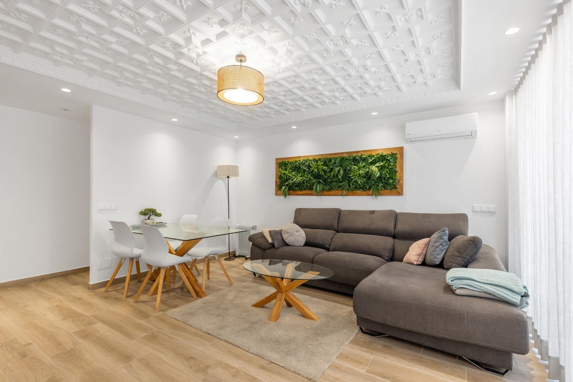 Resale - Apartment  - Torrevieja - Acequion