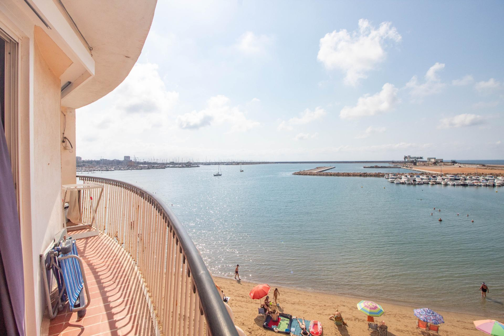 Resale - Apartment  - Torrevieja - Acequion