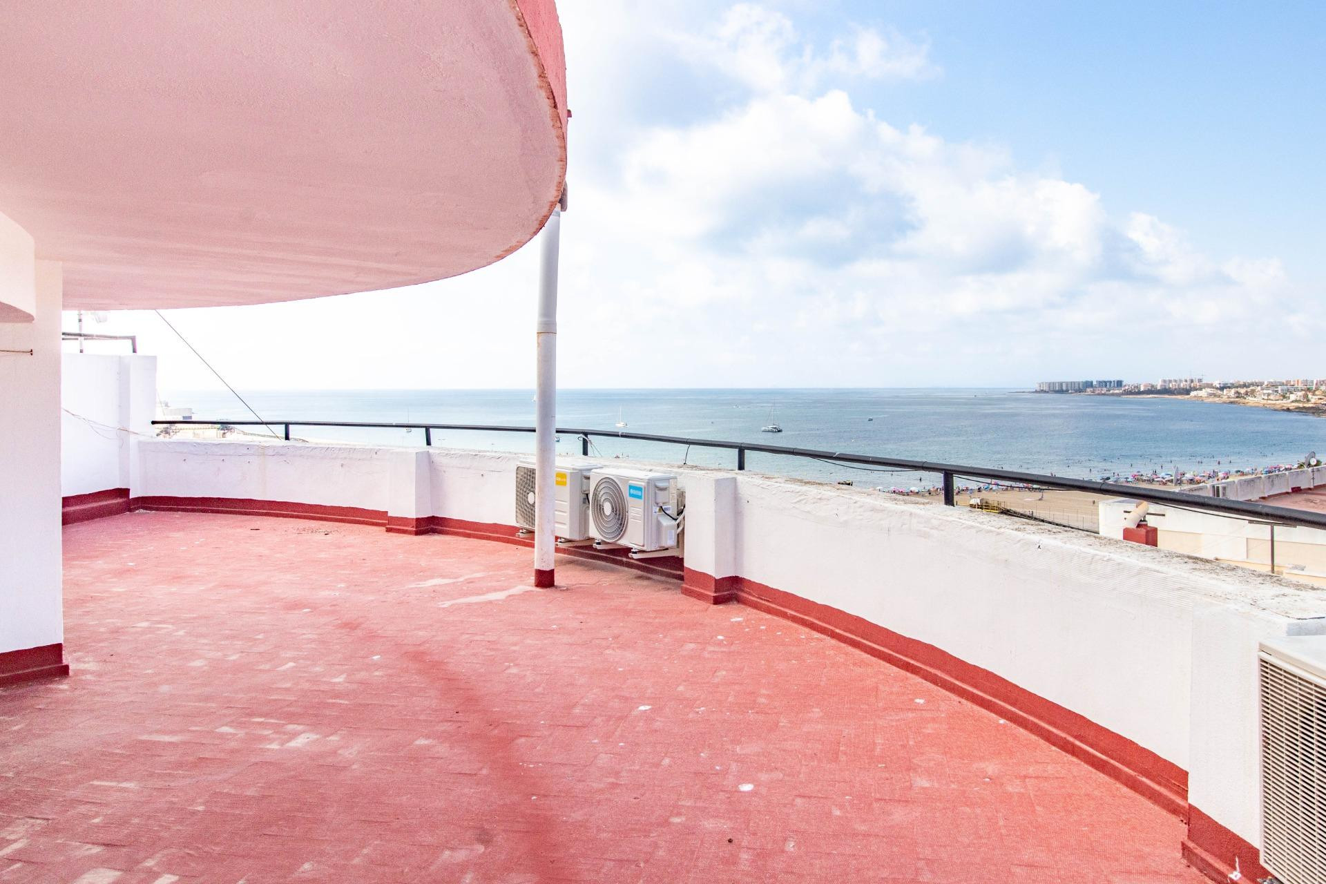 Resale - Apartment  - Torrevieja - Acequion