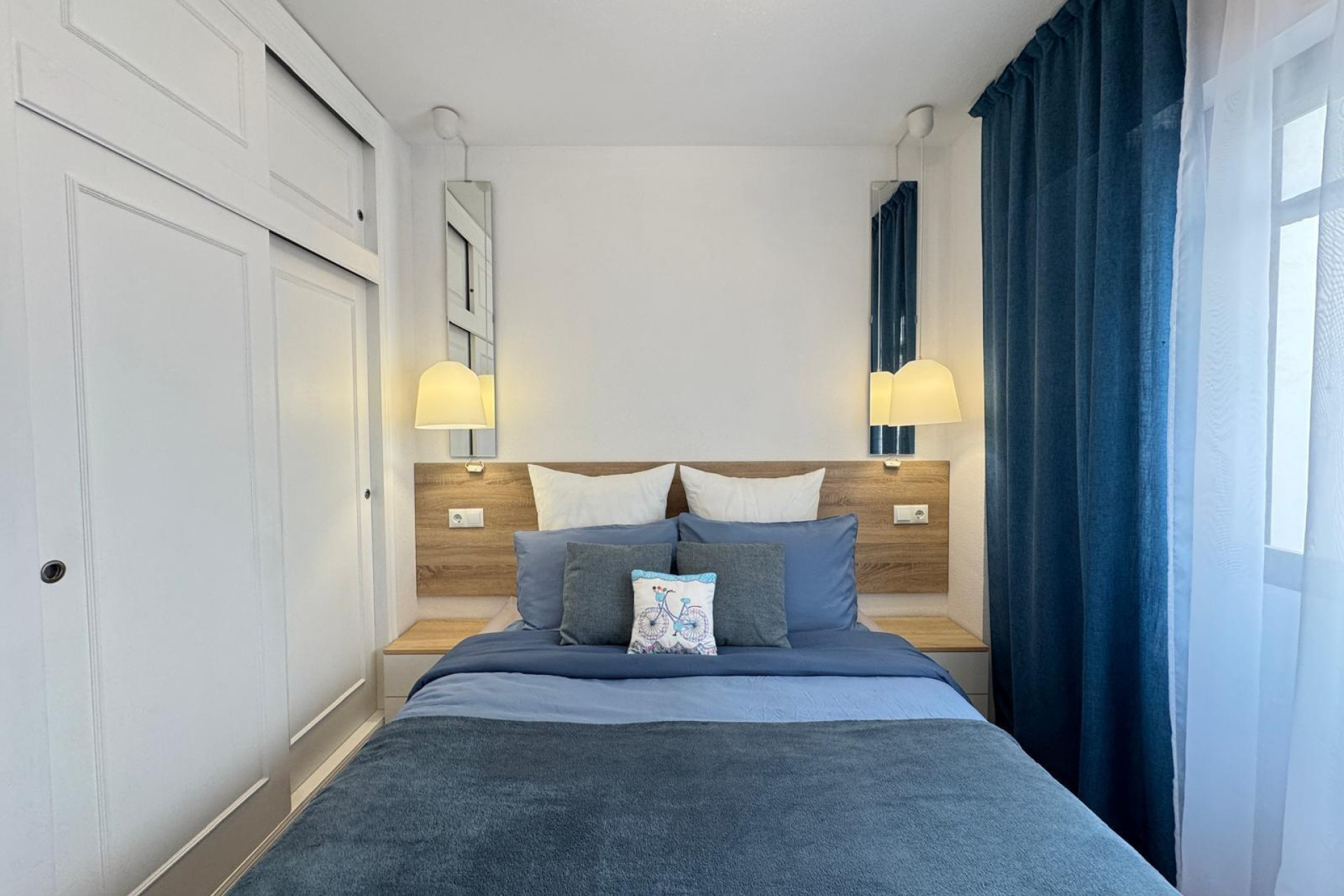 Resale - Apartment  - Torrevieja - Acequion