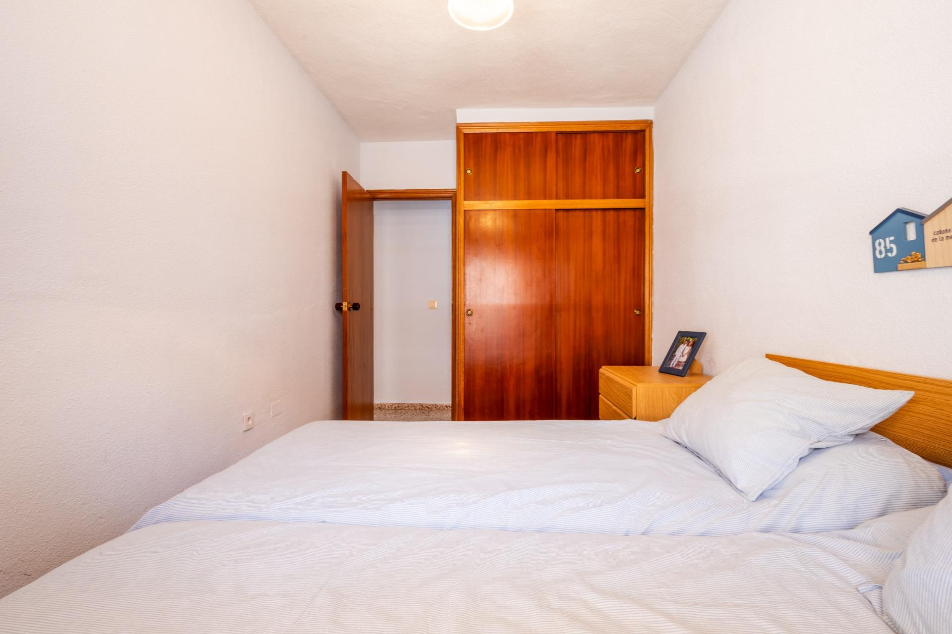 Resale - Apartment  - Torrevieja - Acequion