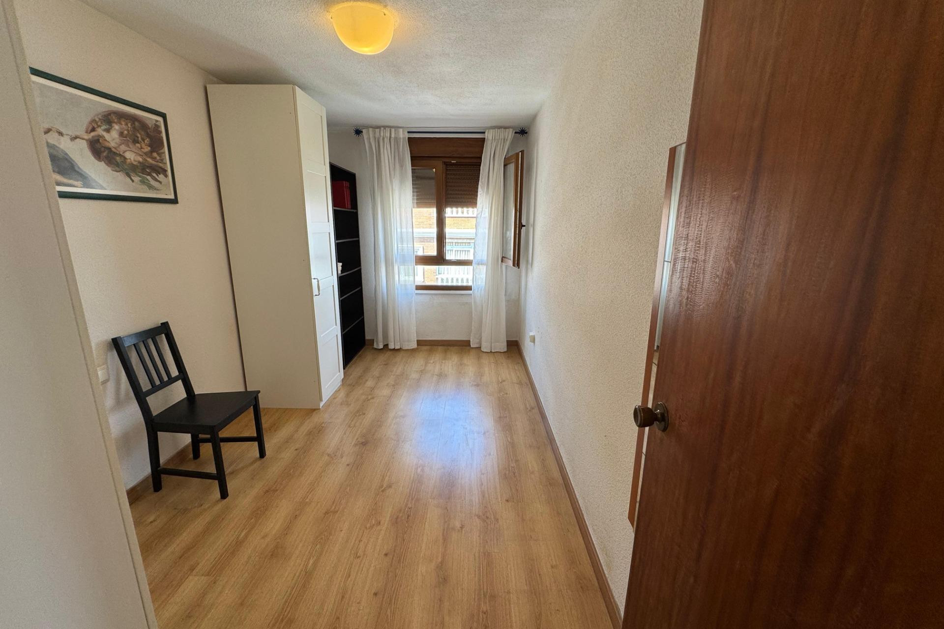 Resale - Apartment  - Torrevieja - Acequion