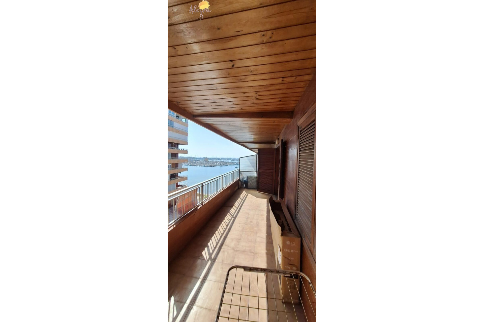 Resale - Apartment  - Torrevieja - Acequion