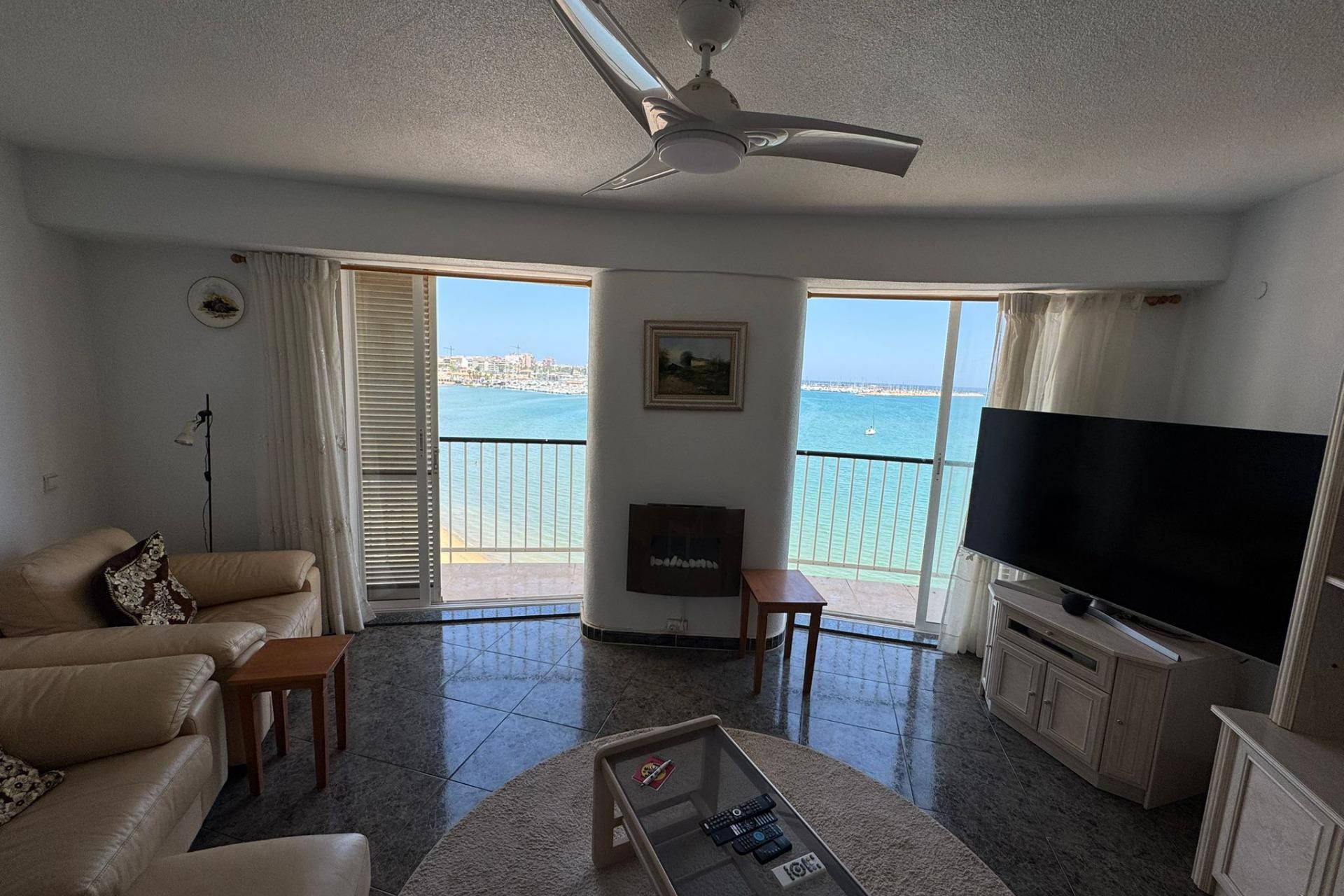 Resale - Apartment  - Torrevieja - Acequion