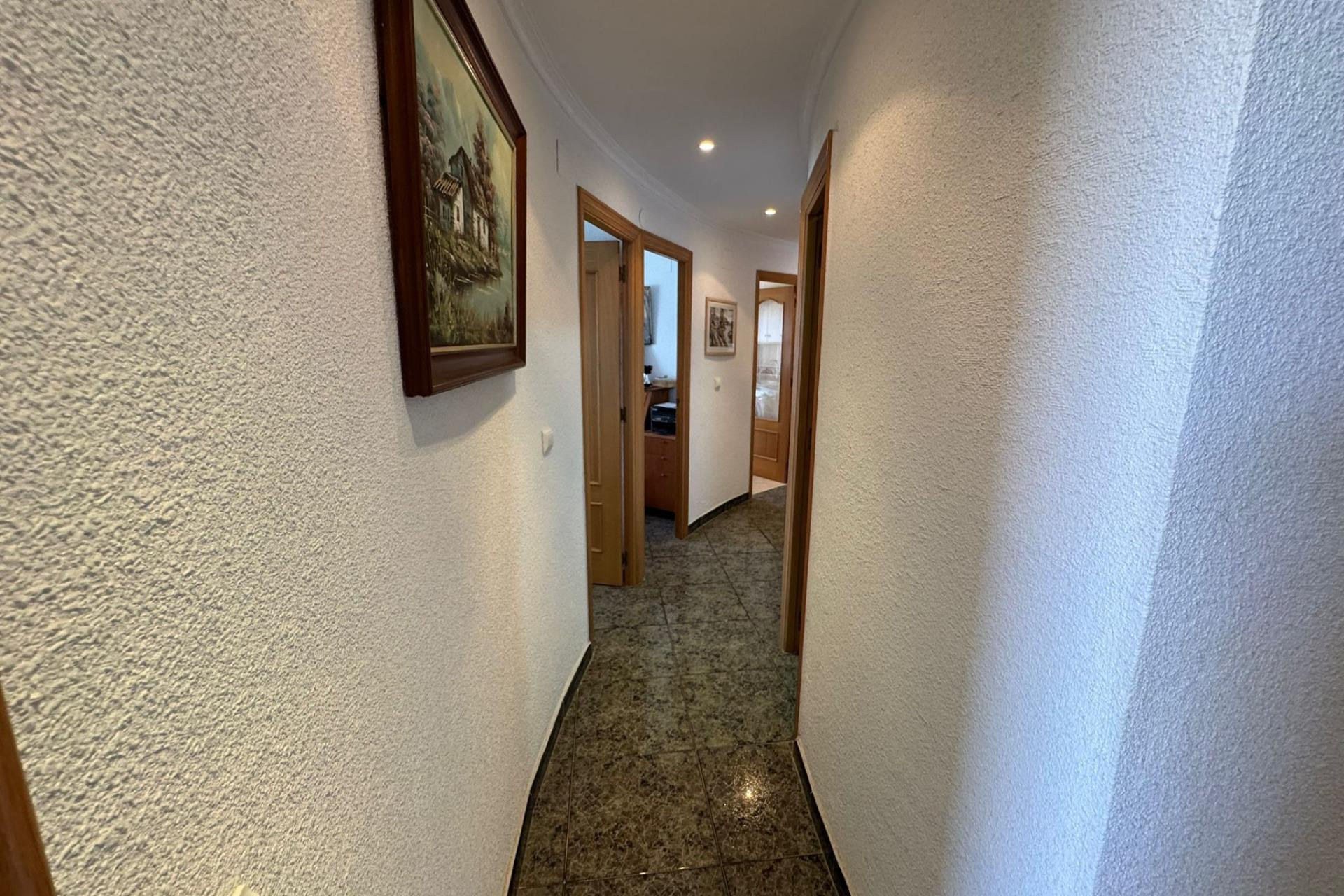 Resale - Apartment  - Torrevieja - Acequion