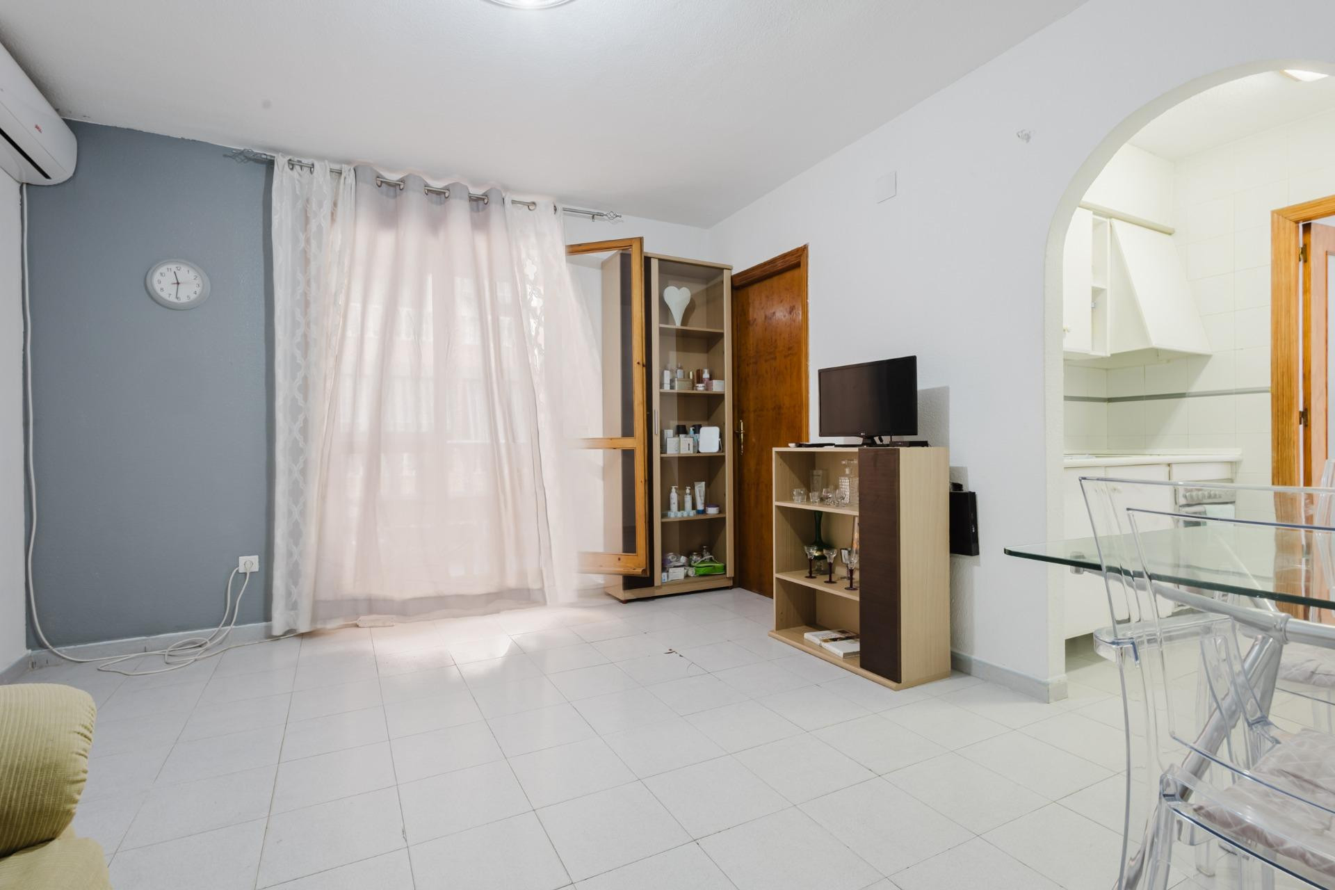 Resale - Apartment  - Torrevieja - Acequion
