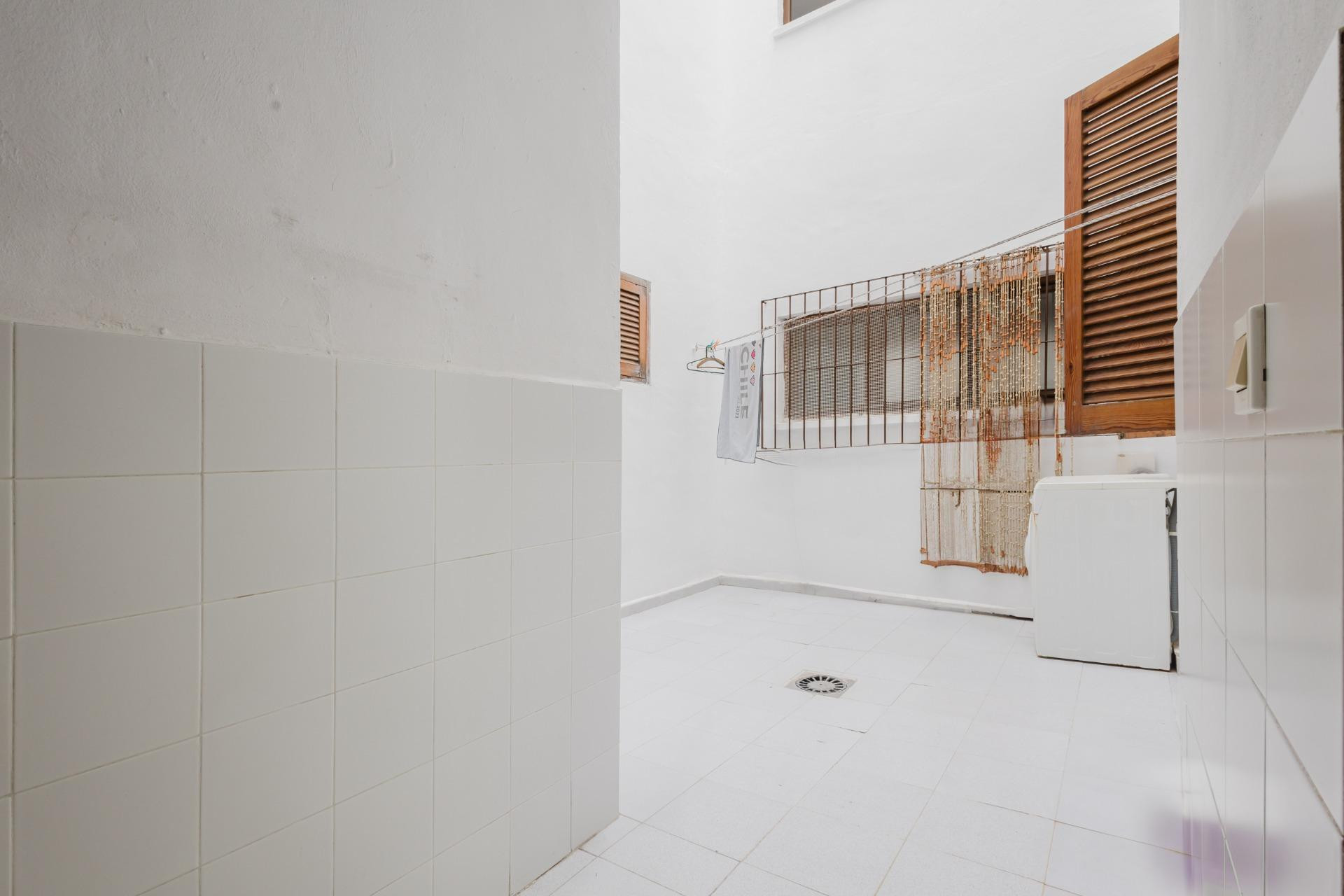 Resale - Apartment  - Torrevieja - Acequion