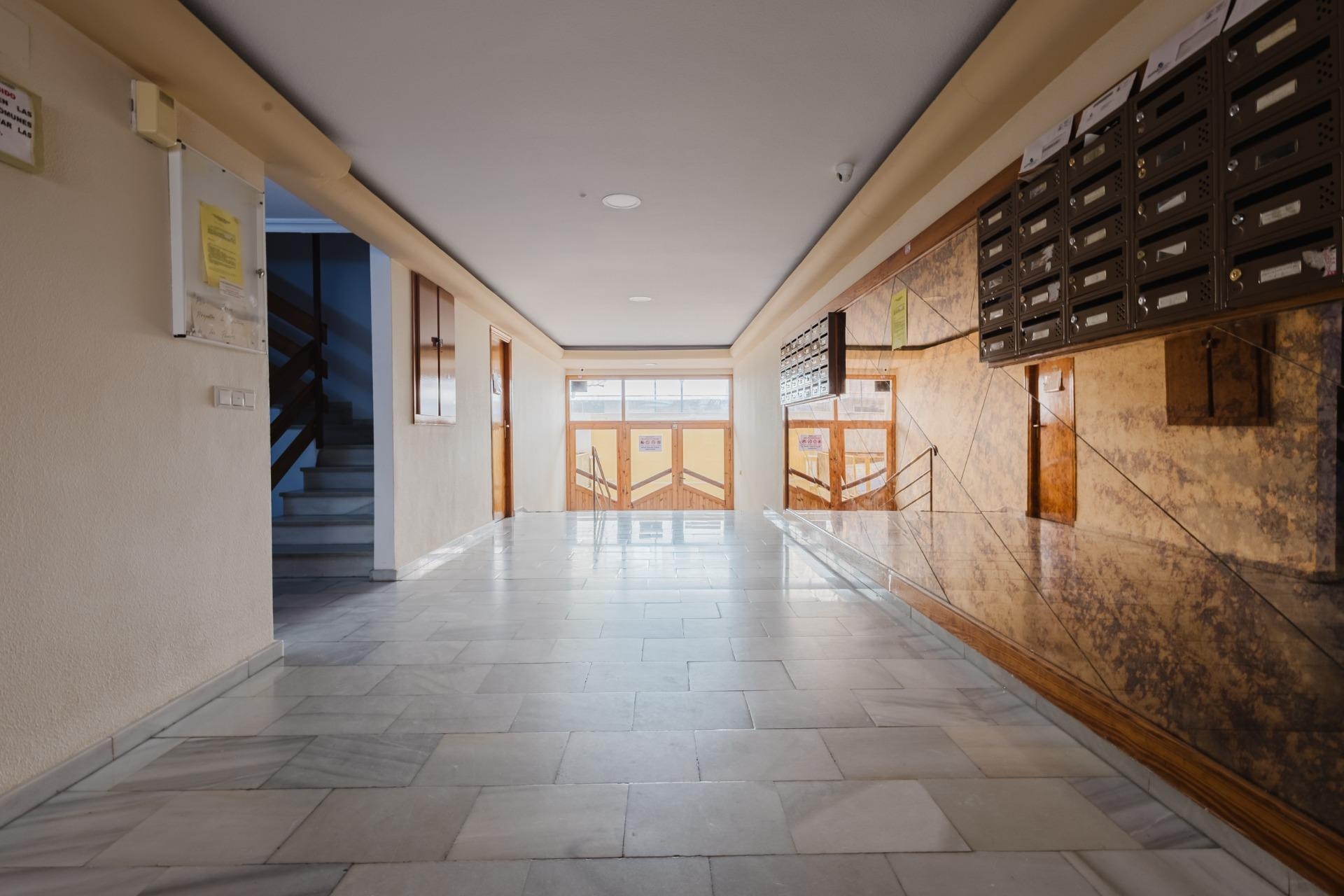 Resale - Apartment  - Torrevieja - Acequion