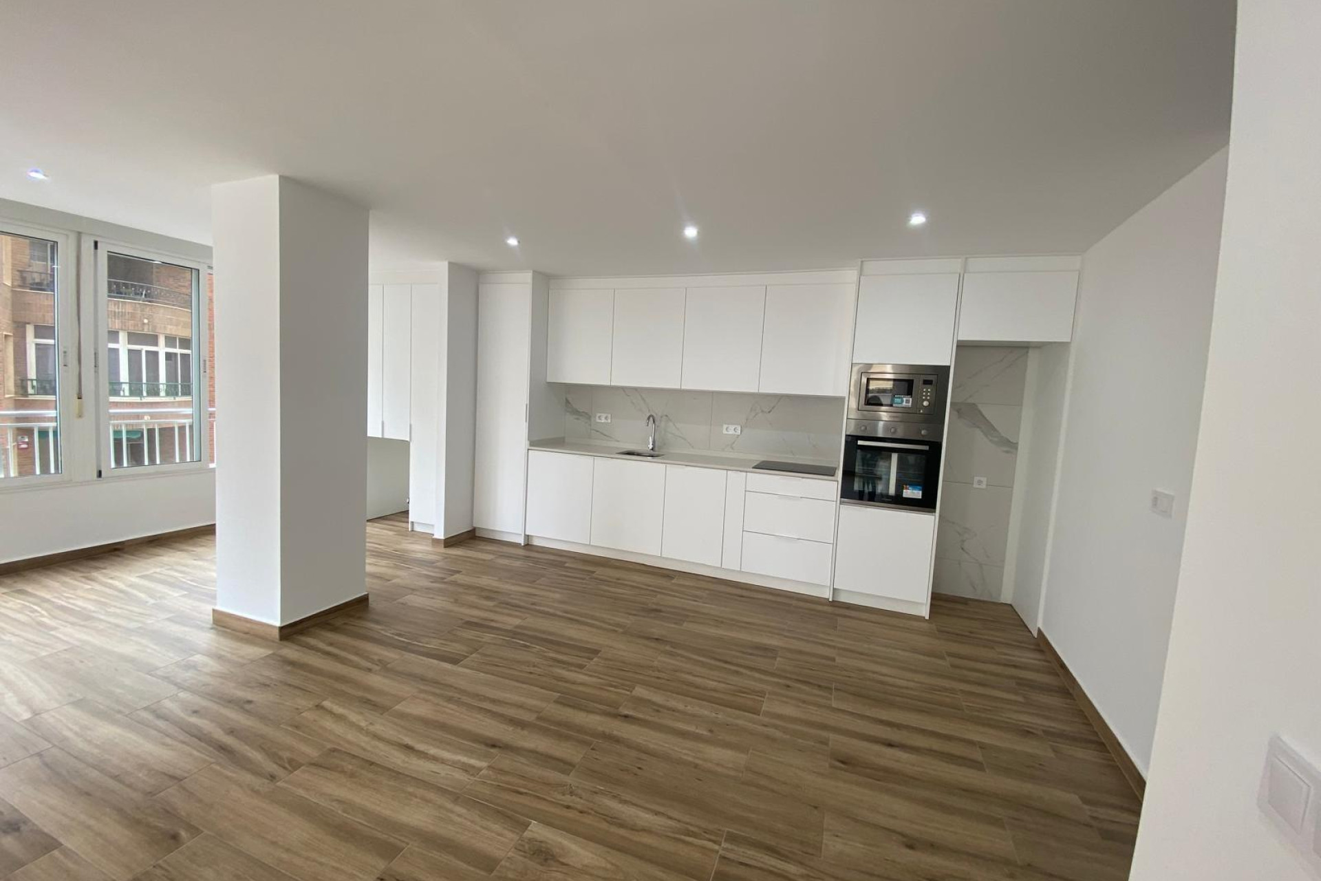 Resale - Apartment  - Torrevieja - Acequion