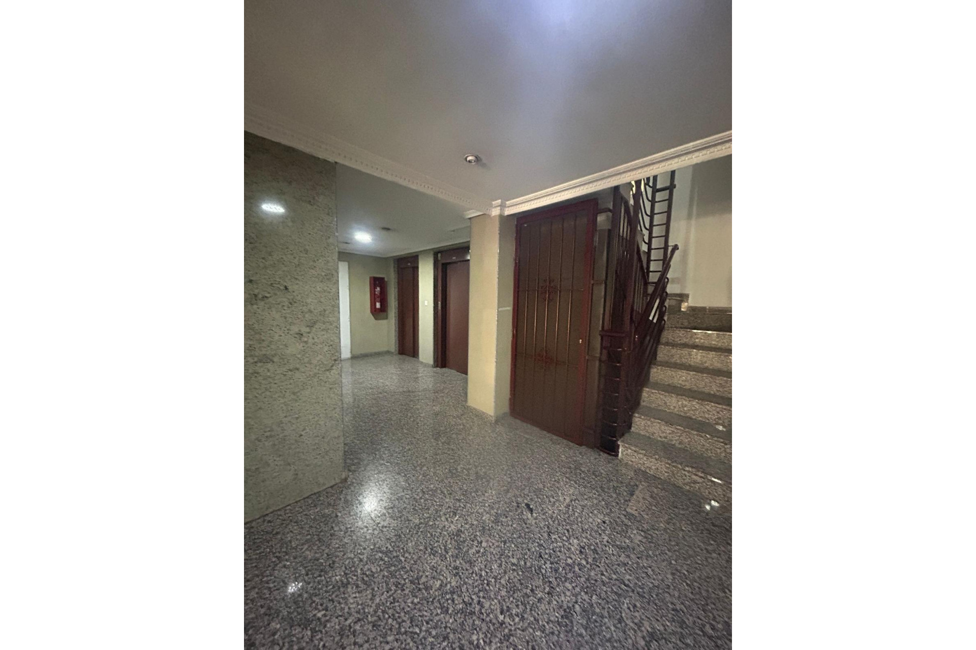 Resale - Apartment  - Torrevieja - Acequion