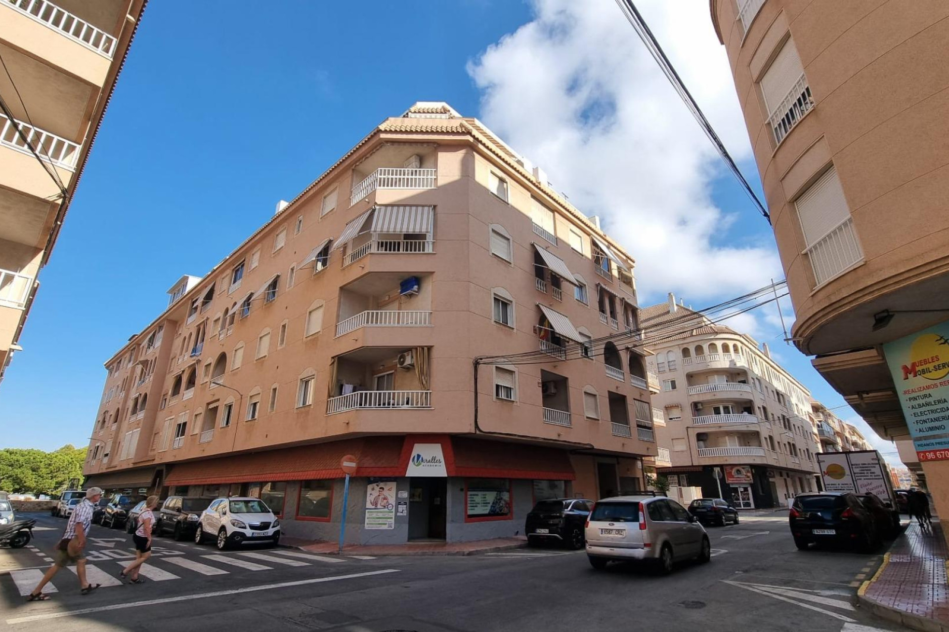 Resale - Apartment  - Torrevieja - Acequion