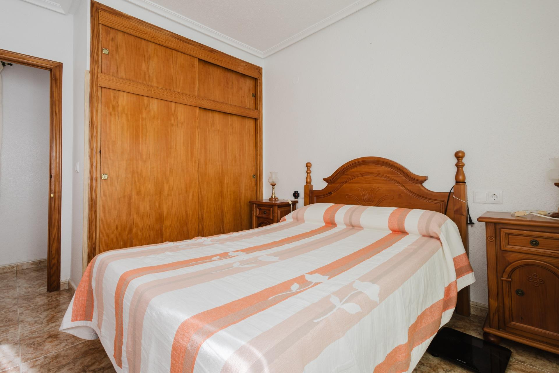 Resale - Apartment  - Torrevieja - Acequion