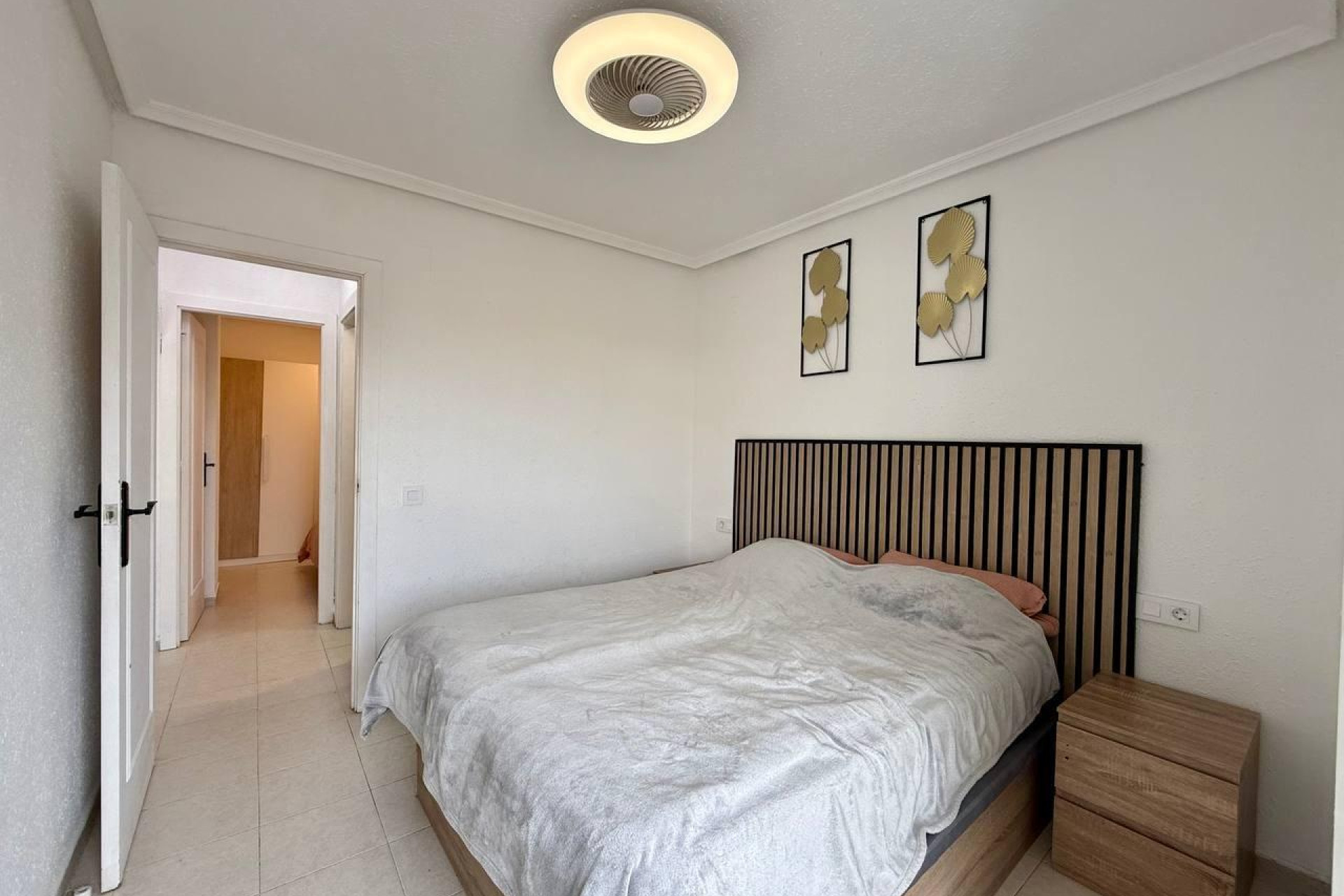 Resale - Apartment  - Torrevieja - Acequion