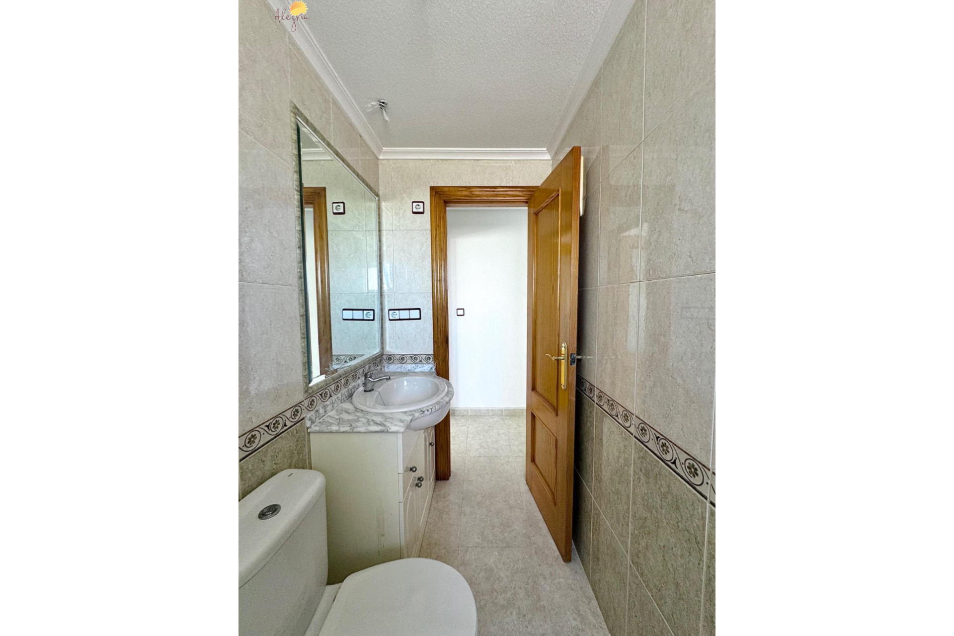 Resale - Apartment  - Torrevieja - Aguas nuevas 1