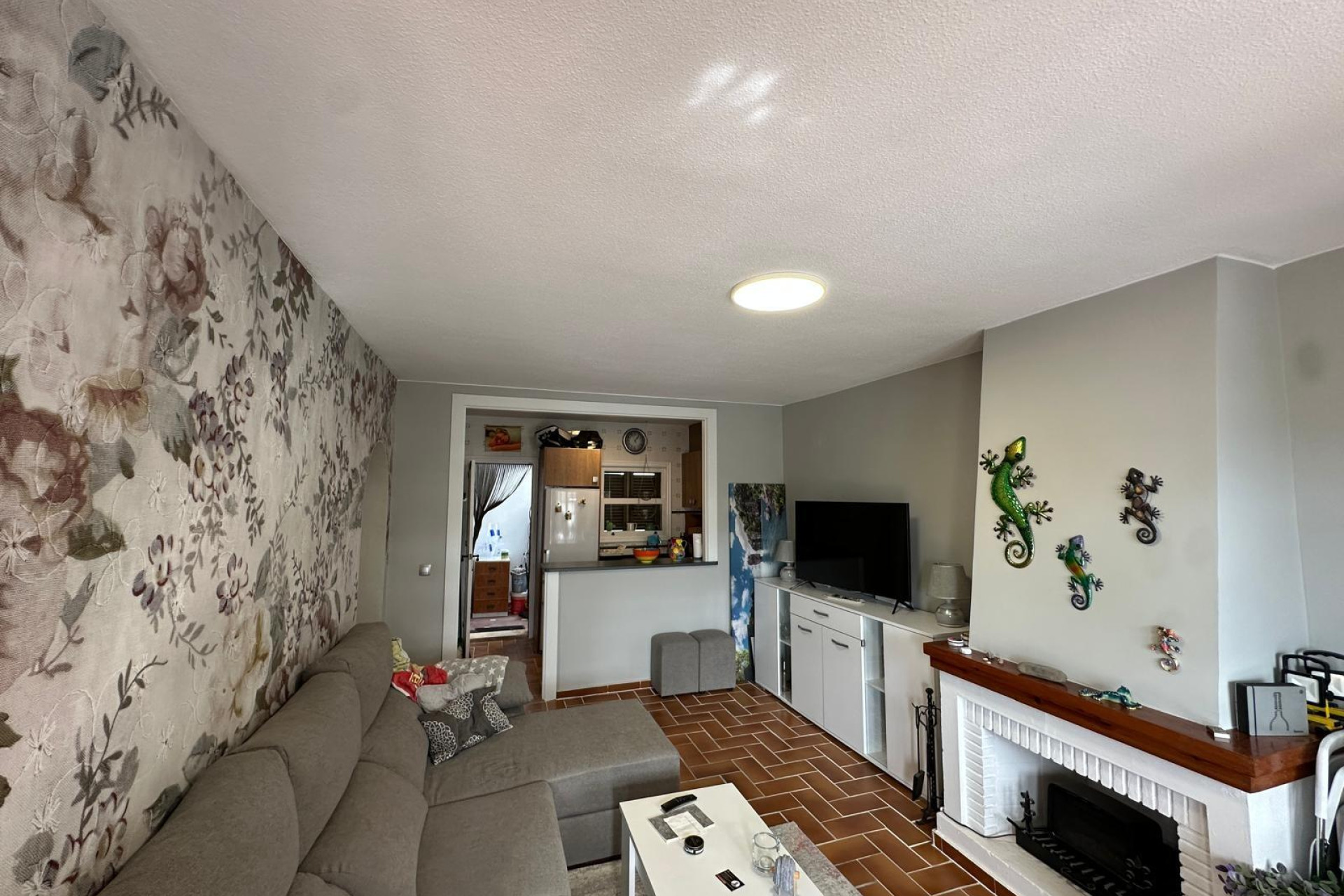 Resale - Apartment  - Torrevieja - Aguas nuevas 2