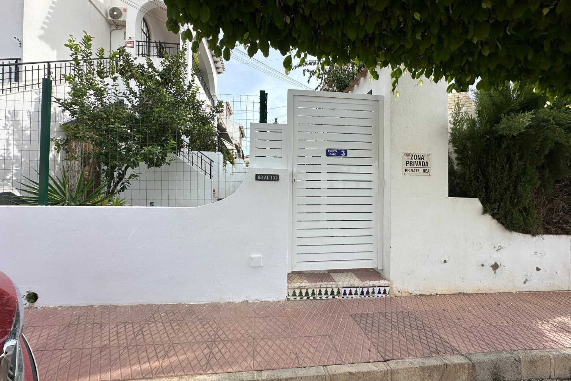 Resale - Apartment  - Torrevieja - Aguas nuevas 2